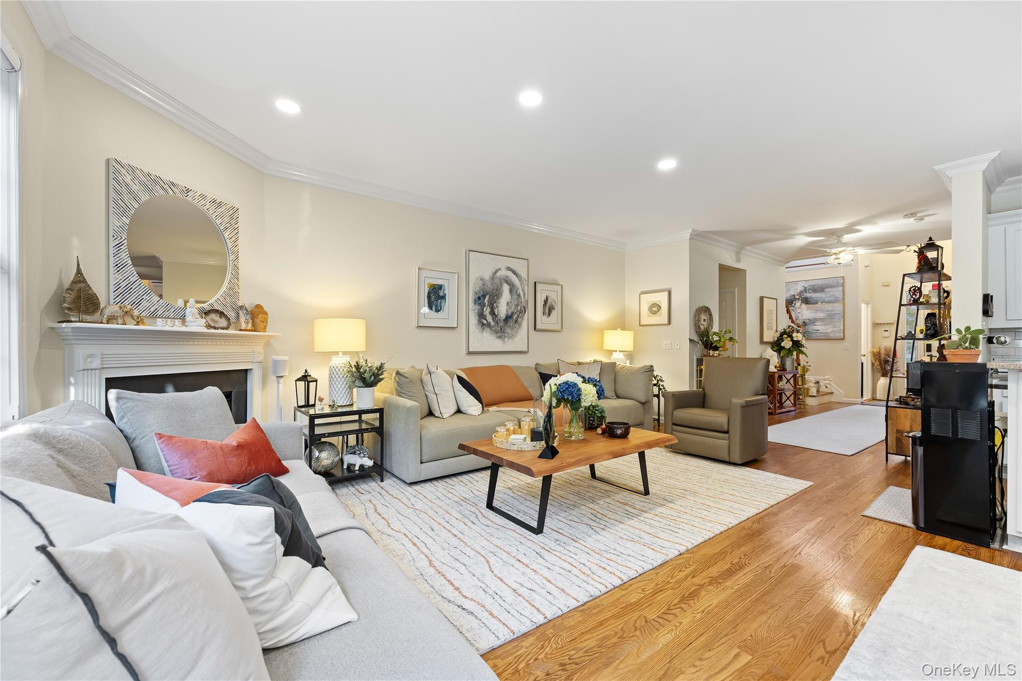 #3 photo, 2 Spring Court, サフォーク郡 Huntington , NY 11743