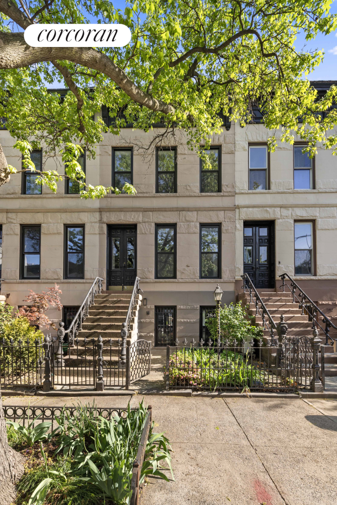 #1 photo, 284 VAN BUREN Street, Stuyvesant Heights , NY 11221