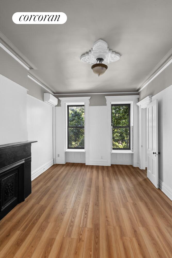 #19 photo, 284 VAN BUREN Street, Stuyvesant Heights , NY 11221