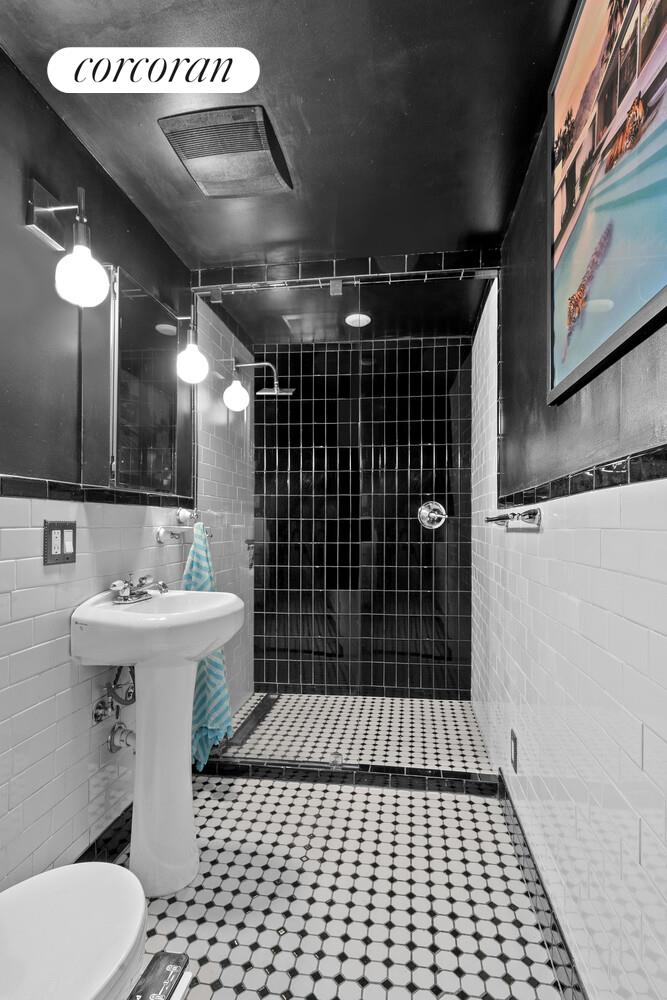 #9 photo, 284 VAN BUREN Street, Stuyvesant Heights , NY 11221