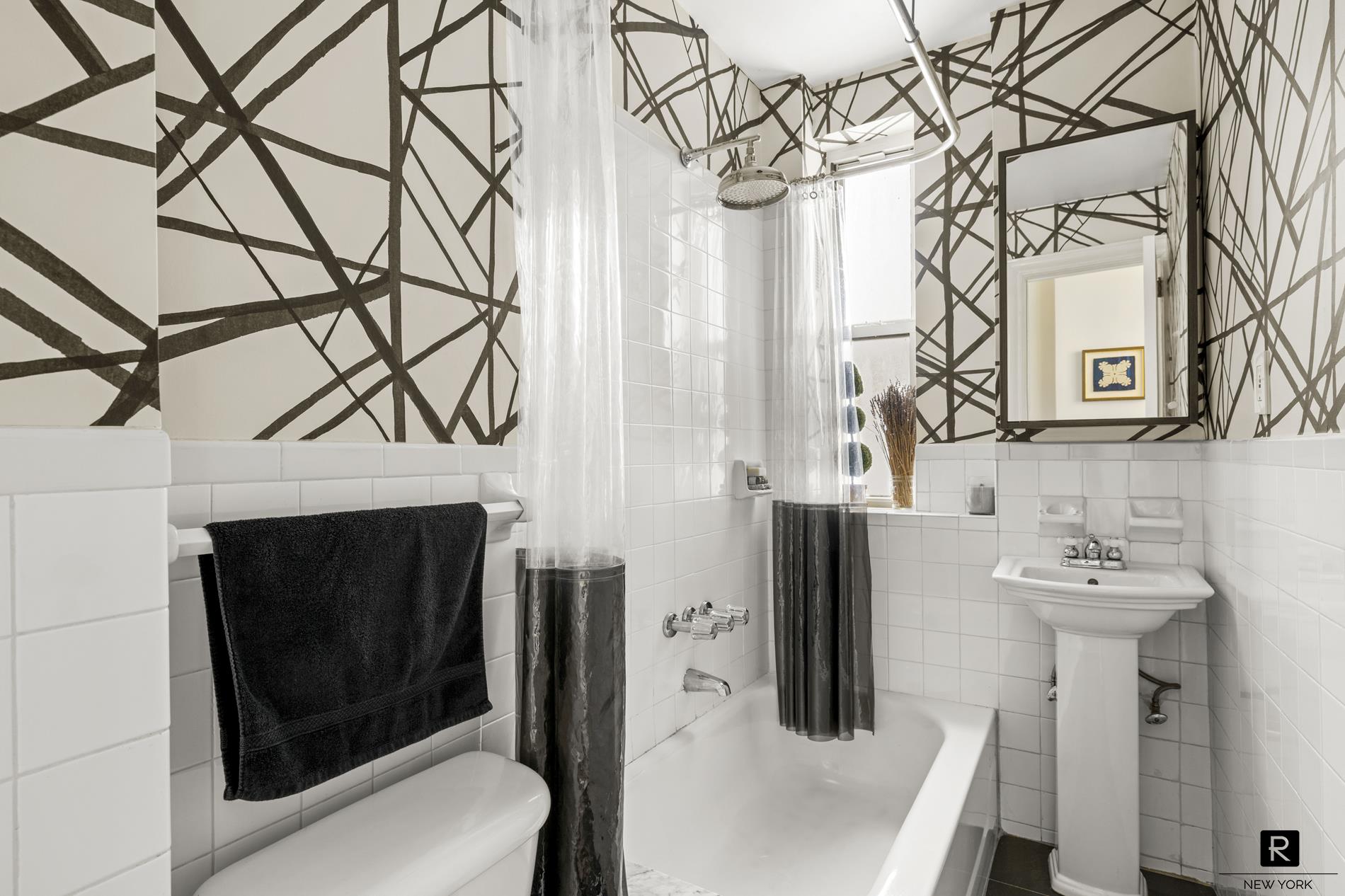 #14 photo, 261 W 22nd Street, マンハッタン Chelsea , NY 10011