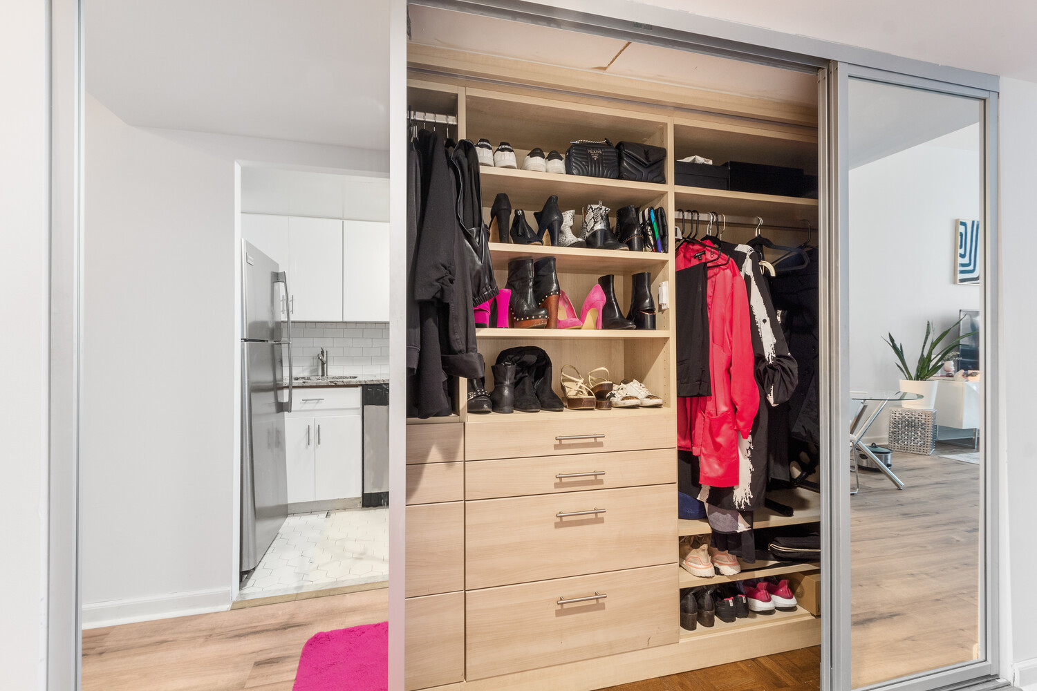 #5 photo, 372 5TH Avenue, マンハッタン Midtown , NY 10018