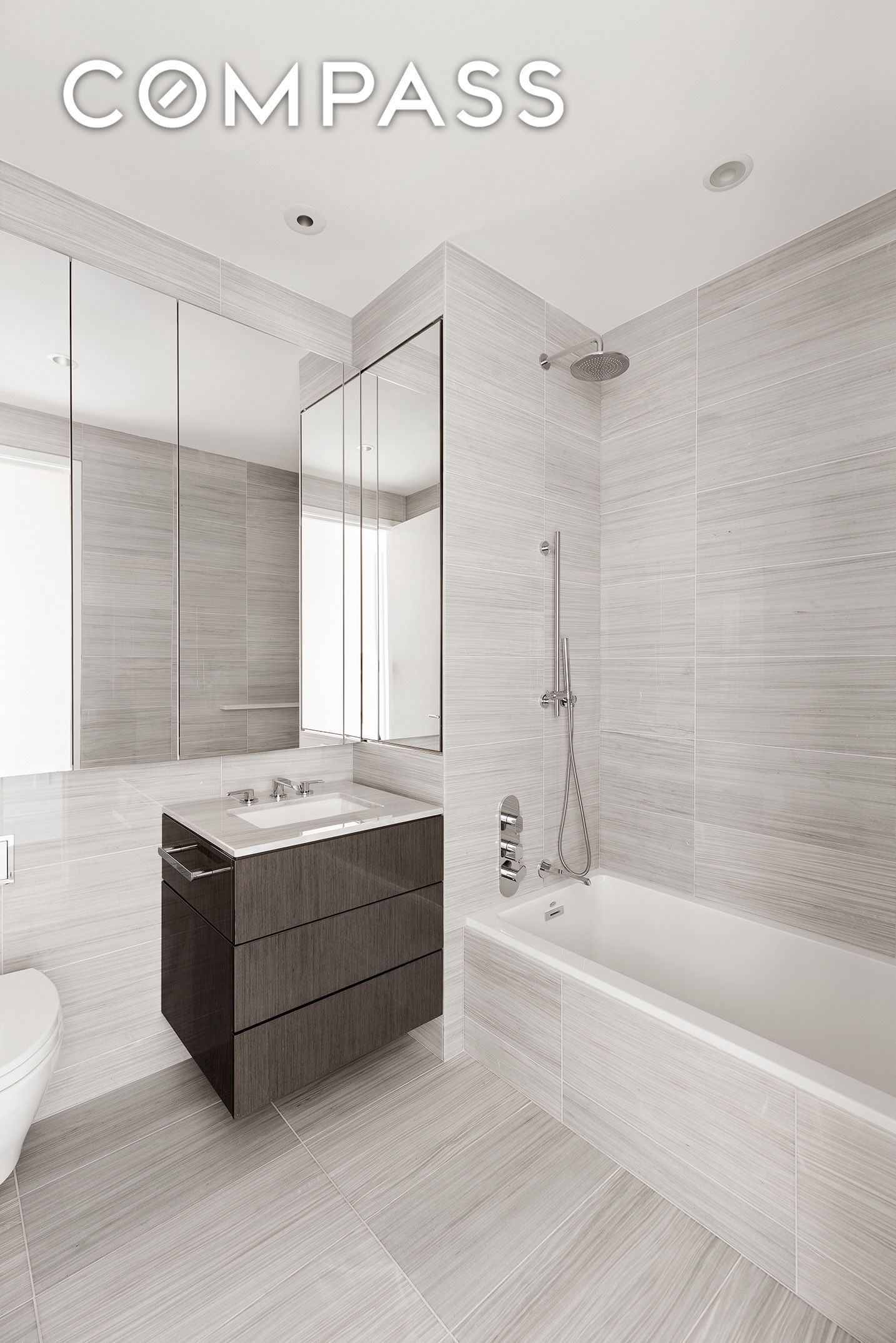 #13 photo, New York City, マンハッタン Midtown Central , NY 10019