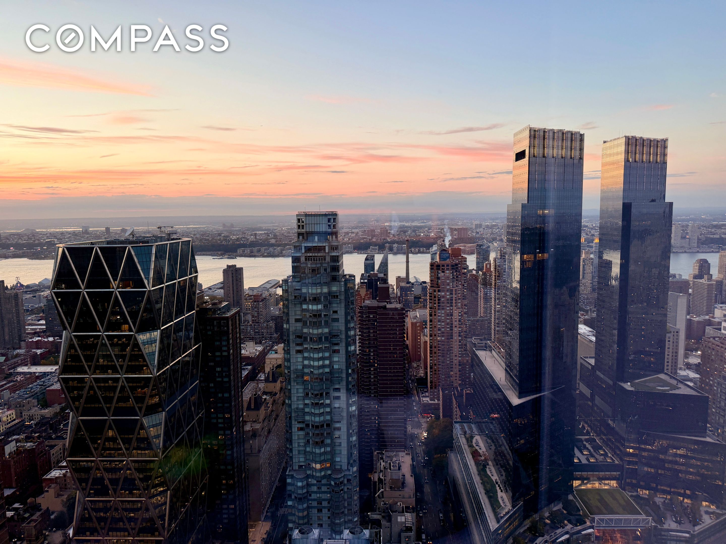 #18 photo, New York City, マンハッタン Midtown Central , NY 10019