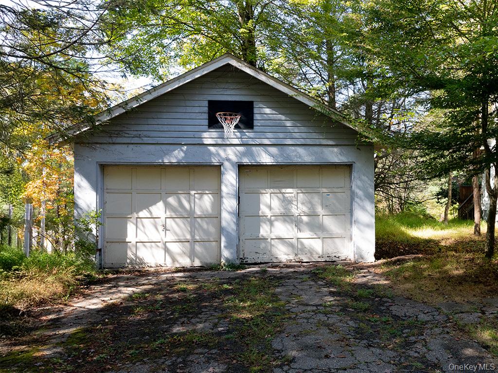 #19 photo, 328 Lakeview Drive, Highland Lake , NY 12743