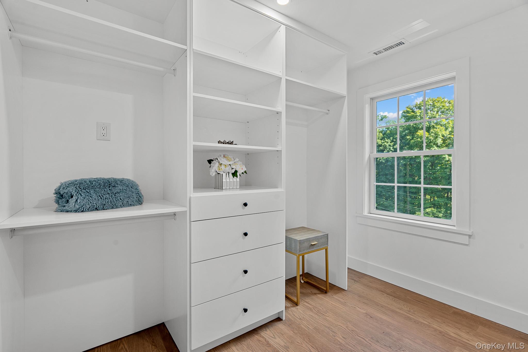 #19 photo, 271 Diddell Road, Poughkeepsie , NY 12603