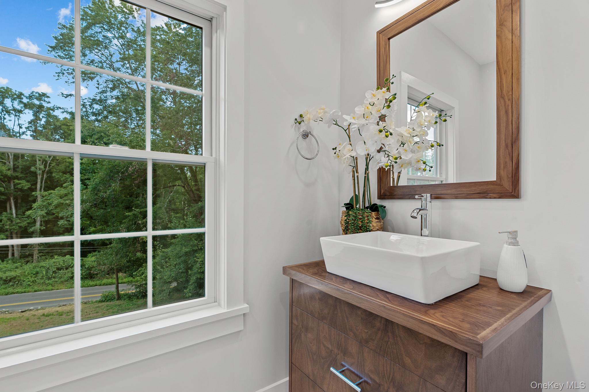 #8 photo, 271 Diddell Road, Poughkeepsie , NY 12603