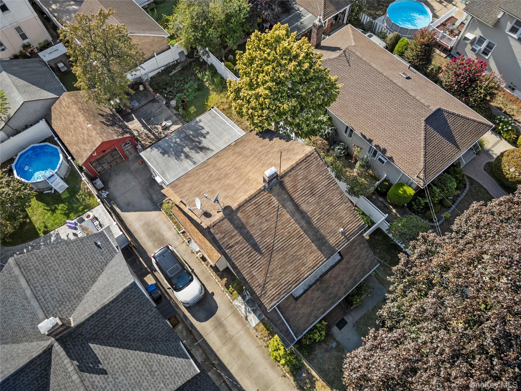 #4 photo, 8732 258th Street, クイーンズ区 Floral Park , NY 11001