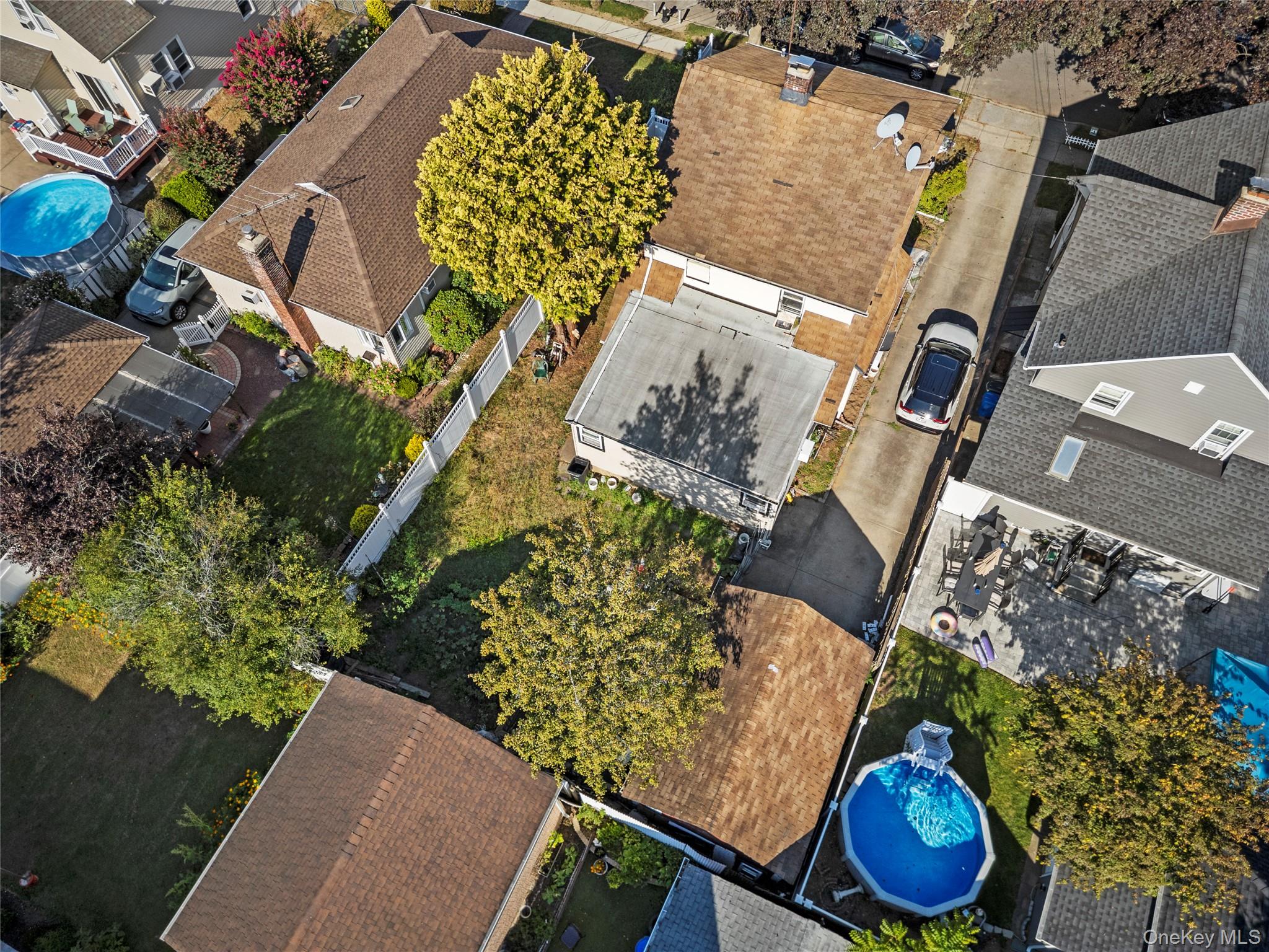 #7 photo, 8732 258th Street, クイーンズ区 Floral Park , NY 11001