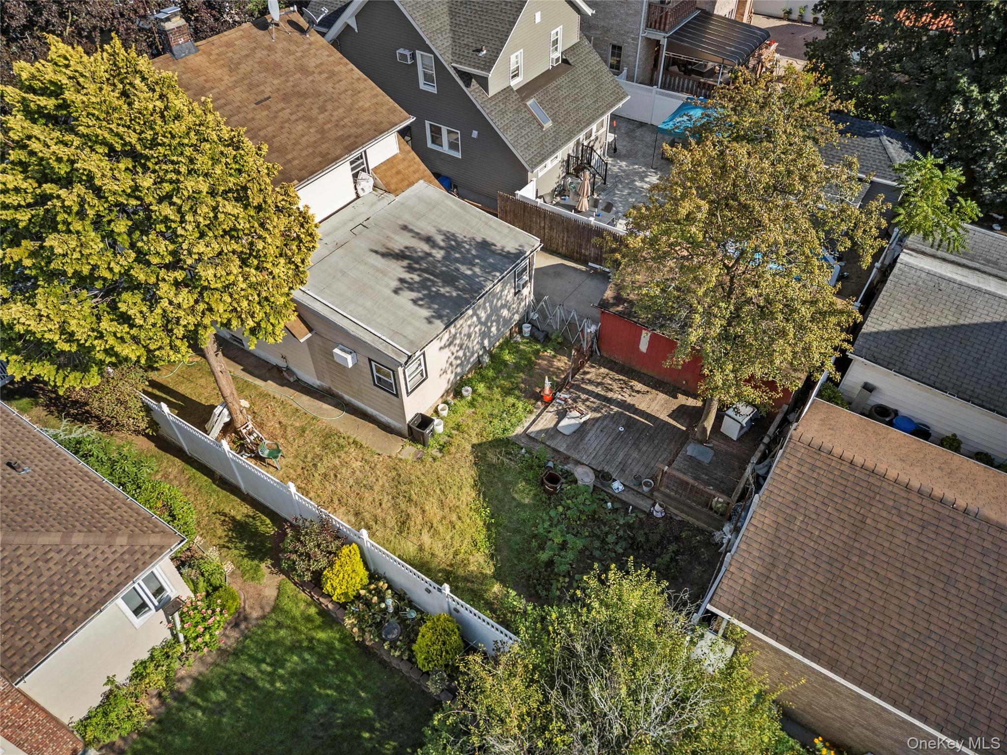 #8 photo, 8732 258th Street, クイーンズ区 Floral Park , NY 11001