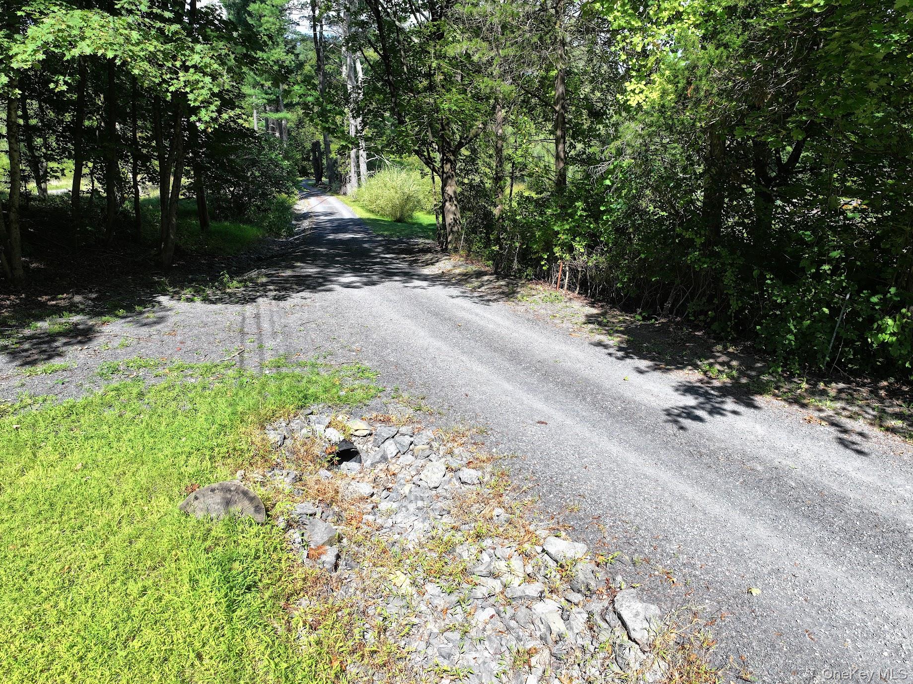 #10 photo, 18 Denu Way, Rhinecliff , NY 12574