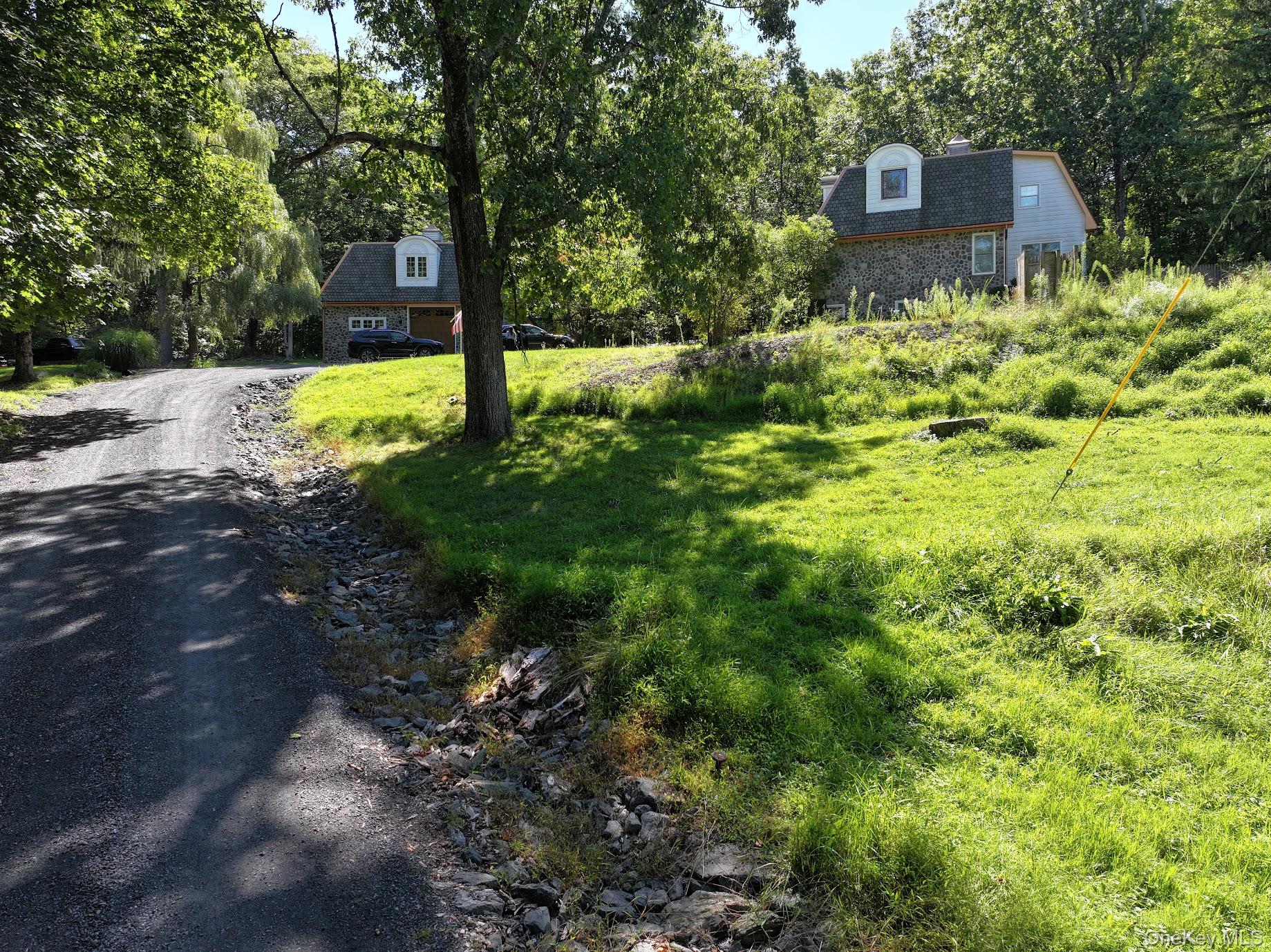 #15 photo, 18 Denu Way, Rhinecliff , NY 12574