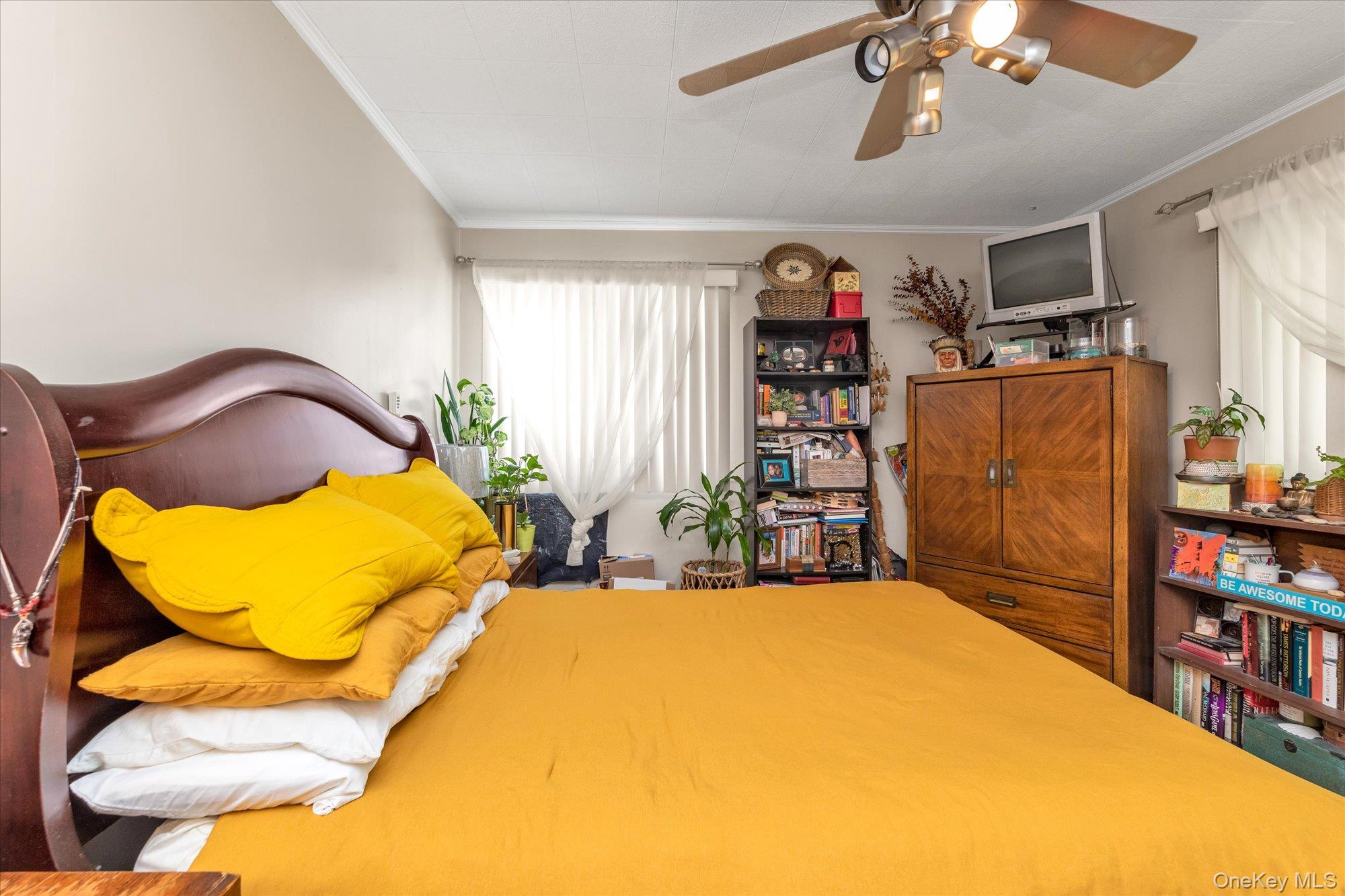 #10 photo, 261 E Hoffman Avenue, サフォーク郡 Lindenhurst , NY 11757