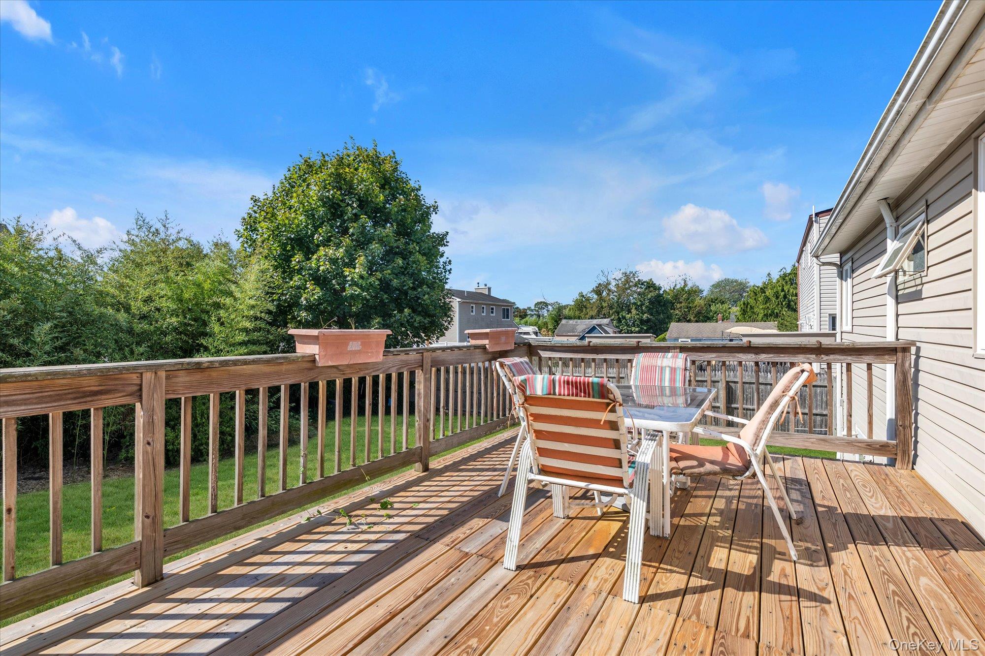 #14 photo, 261 E Hoffman Avenue, サフォーク郡 Lindenhurst , NY 11757