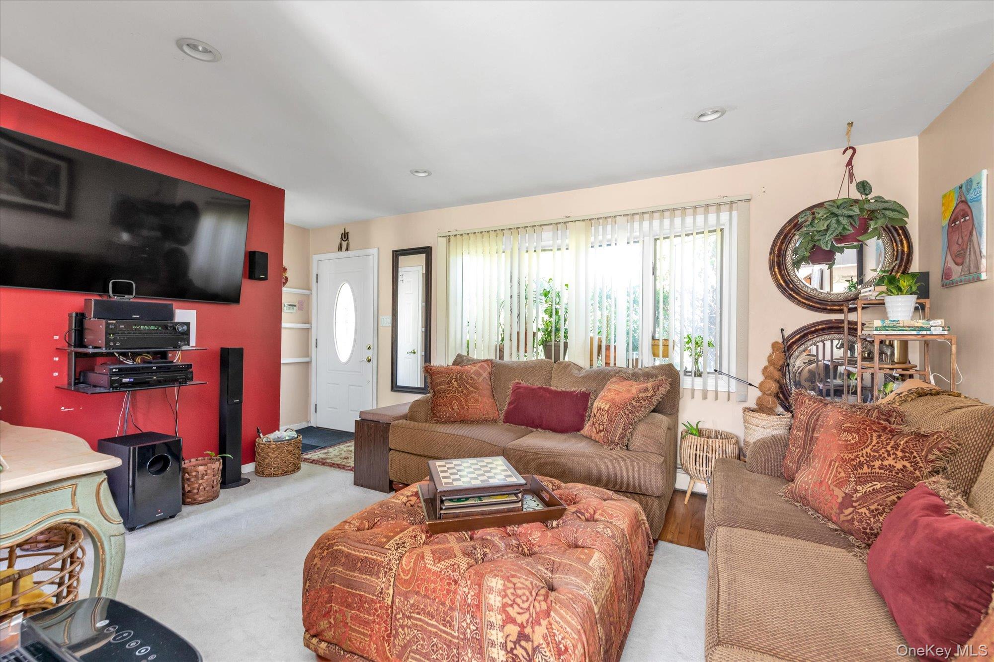 #3 photo, 261 E Hoffman Avenue, サフォーク郡 Lindenhurst , NY 11757