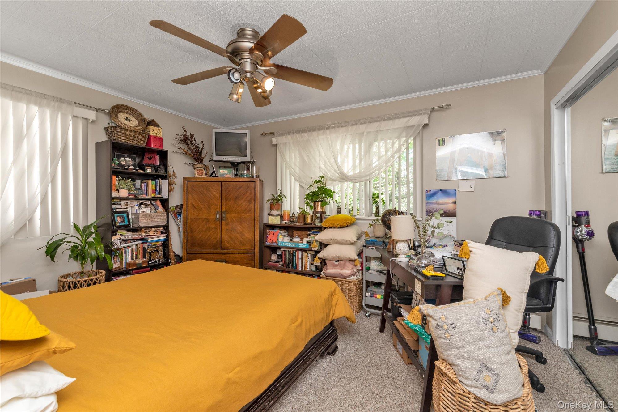 #9 photo, 261 E Hoffman Avenue, サフォーク郡 Lindenhurst , NY 11757