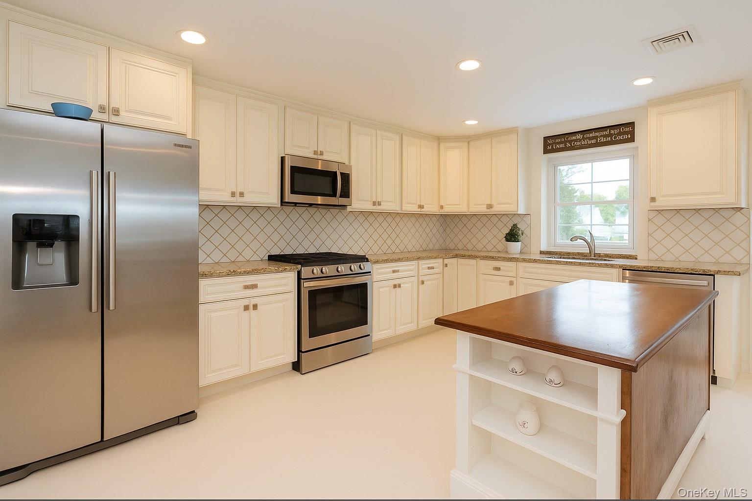 #7 photo, 690 Park Lane, ナッソー郡 North Woodmere , NY 11581