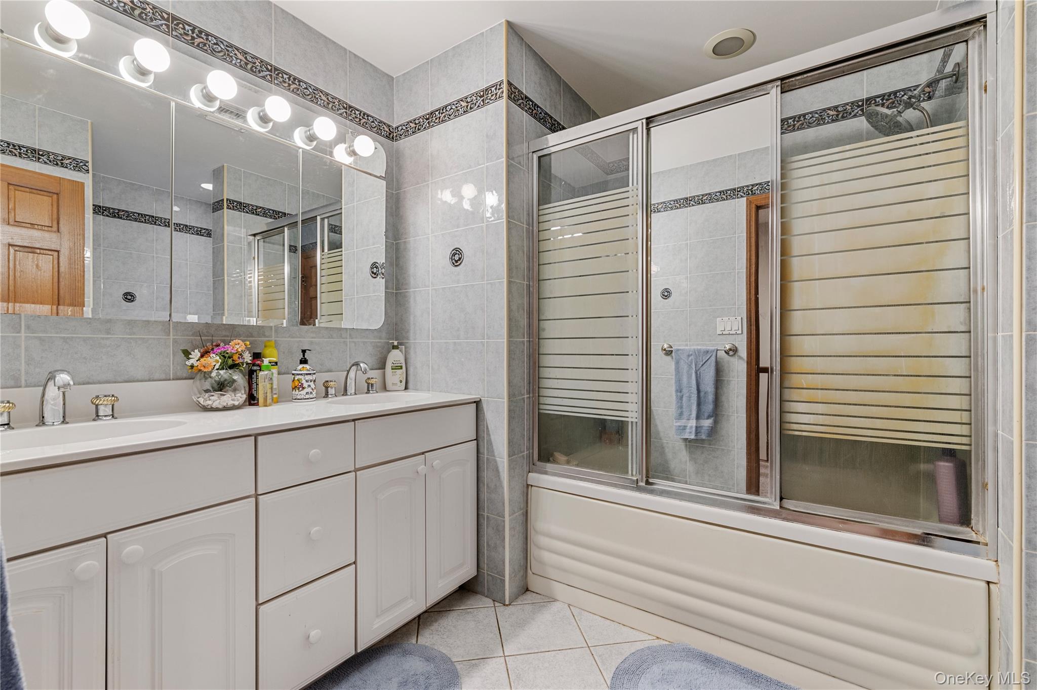 #15 photo, 287 E Rockaway Road, ナッソー郡 Hewlett Harbor , NY 11557