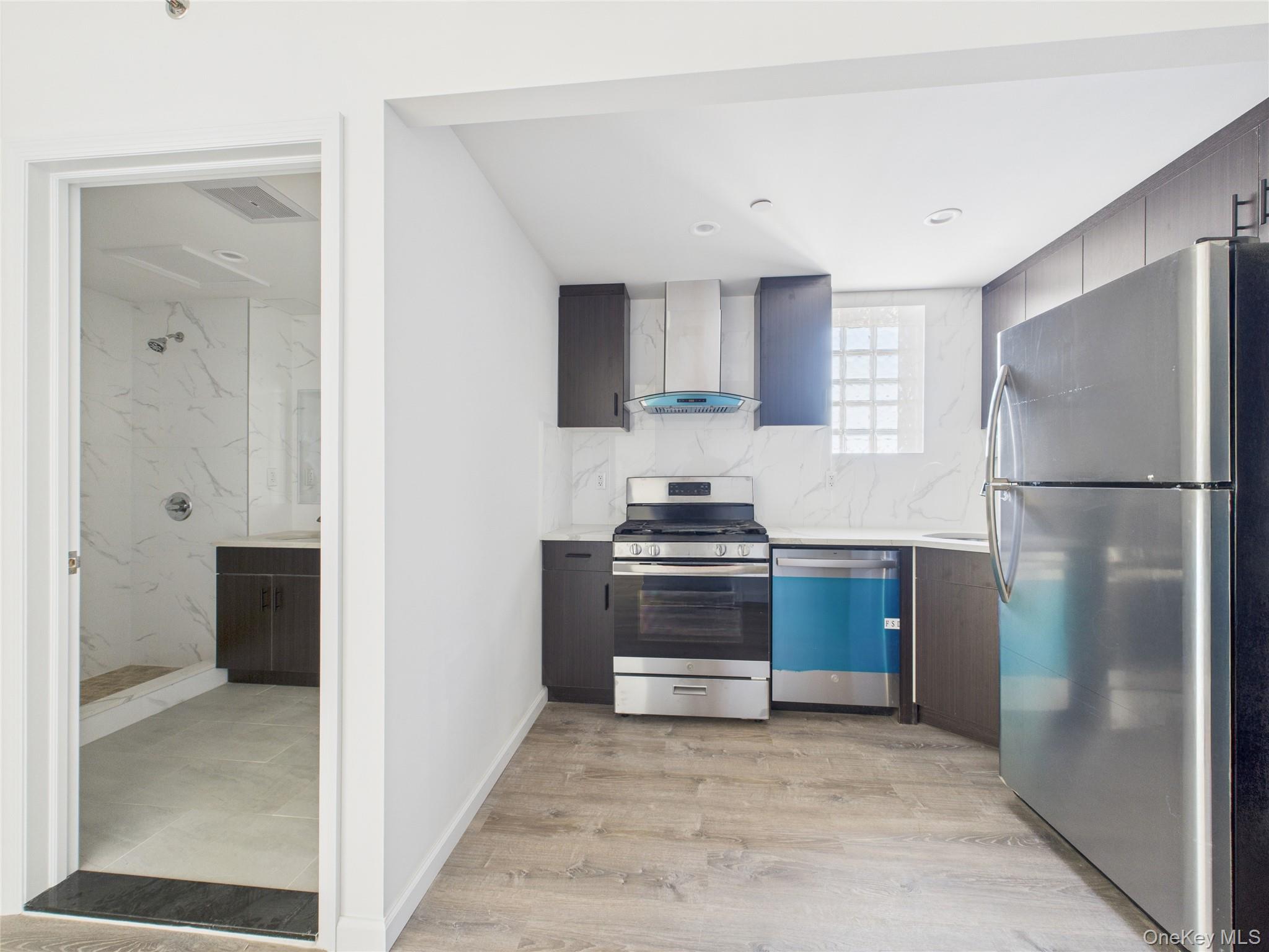 #2 photo, 97-30 64th Avenue, クイーンズ区 Rego Park , NY 11374