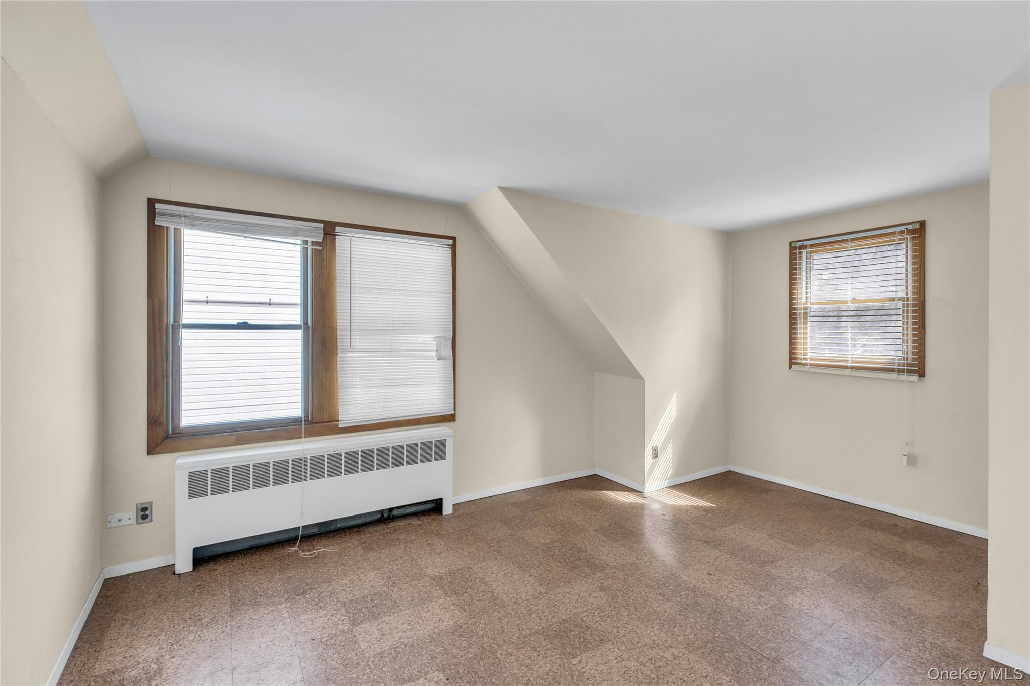 #12 photo, 2335 Maple Street, ナッソー郡 Seaford , NY 11783