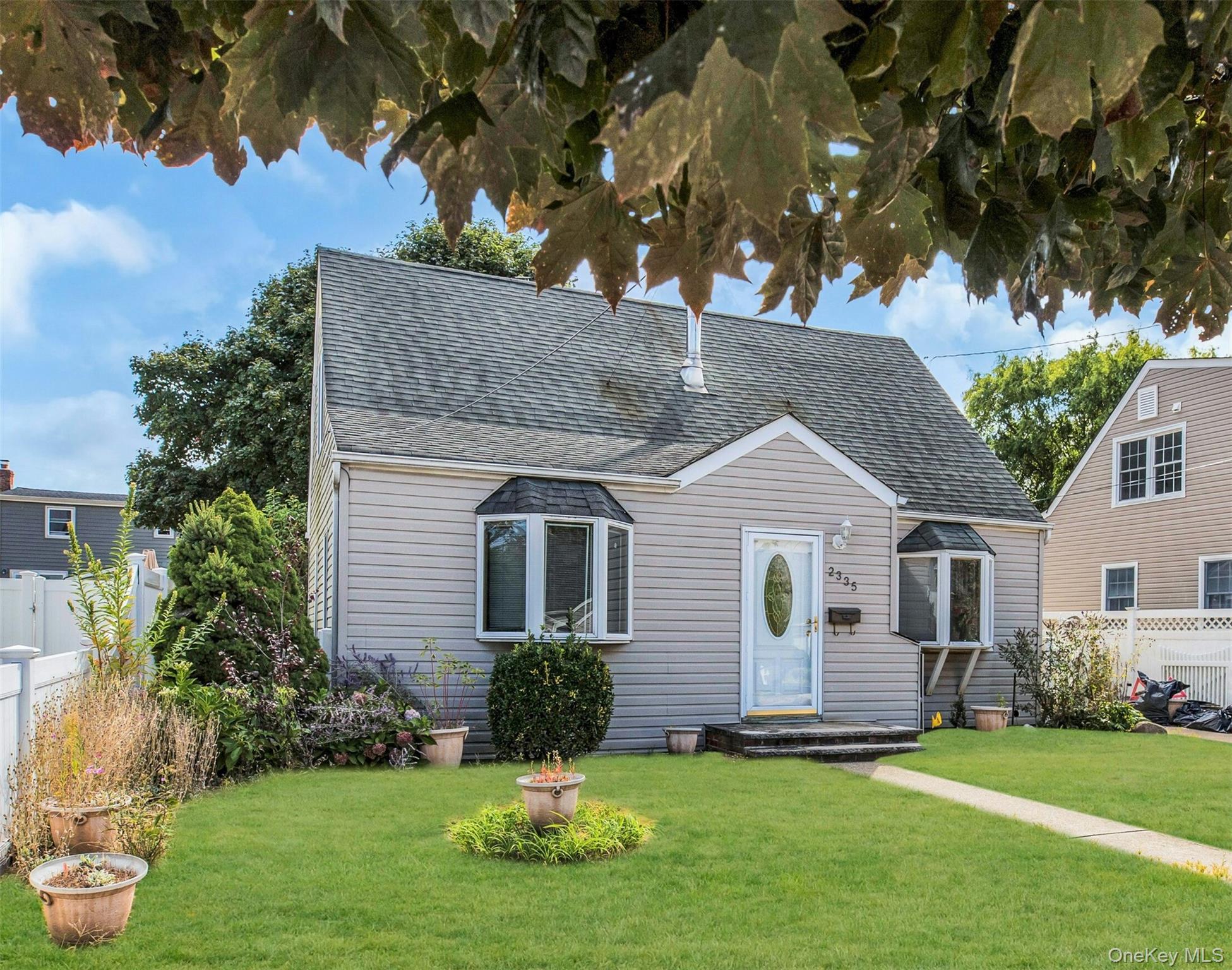 #2 photo, 2335 Maple Street, ナッソー郡 Seaford , NY 11783