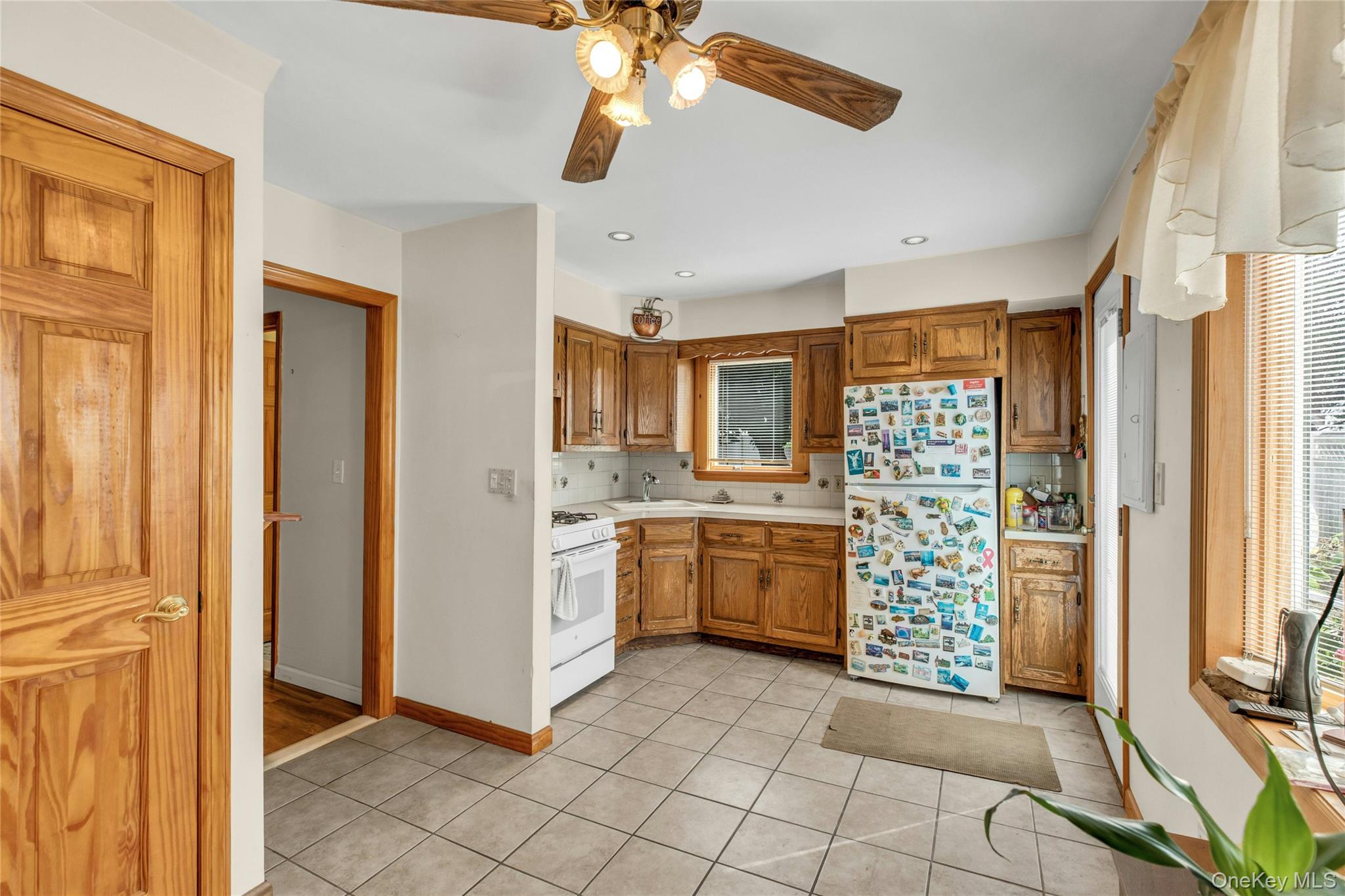 #6 photo, 2335 Maple Street, ナッソー郡 Seaford , NY 11783