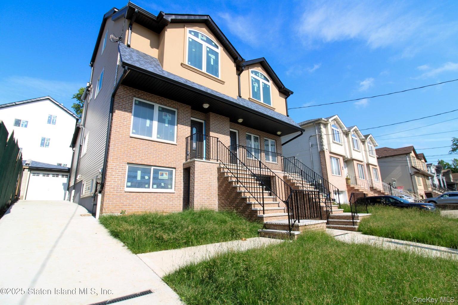 #14 photo, 85 Perry avenue, Staten Island , NY 10314