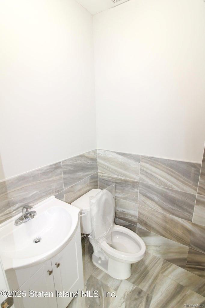 #8 photo, 85 Perry avenue, Staten Island , NY 10314