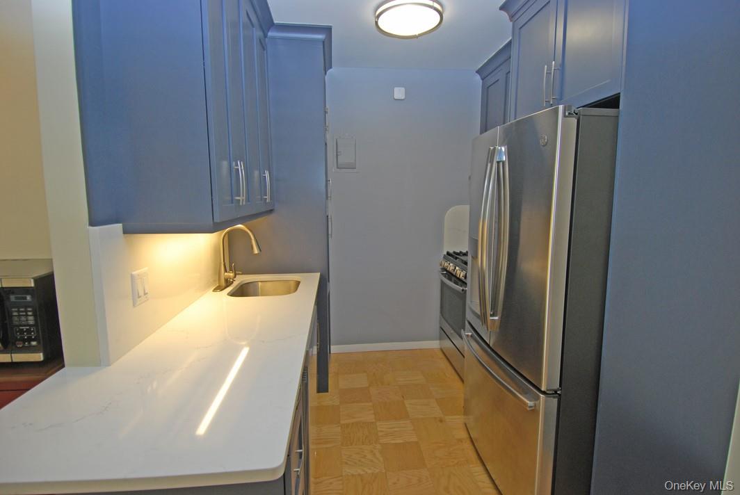 #6 photo, 26910 Grand Central Parkway, クイーンズ区 Floral Park , NY 11005