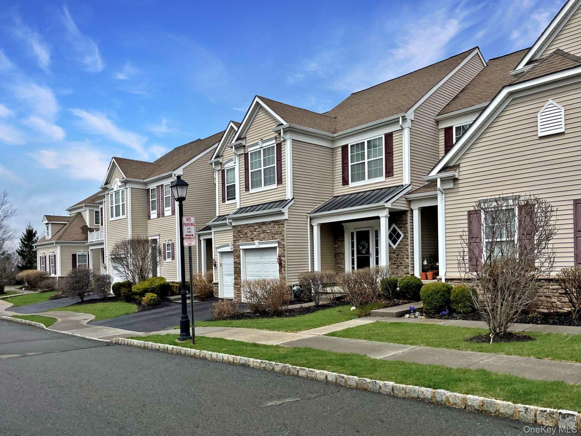 #1 photo, 29 Banbury Way, Newburgh , NY 12550