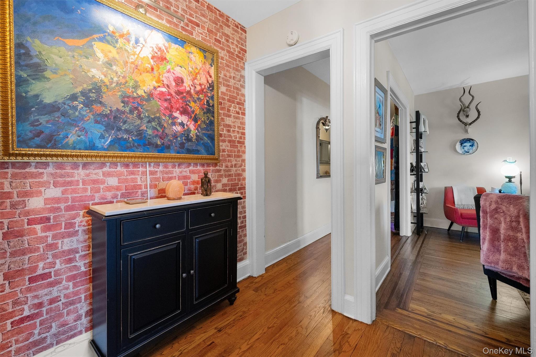 #5 photo, 23 Old Mamaroneck Avenue, White Plains , NY 10603