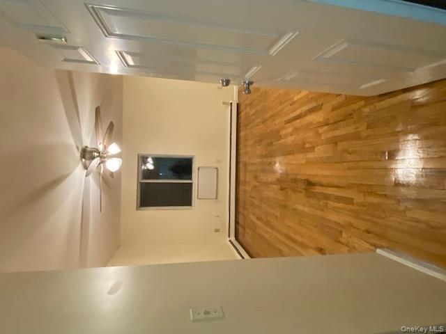 #1 photo, 1309 Vreeland Avenue, ब्रोंक्स Bronx , NY 10461