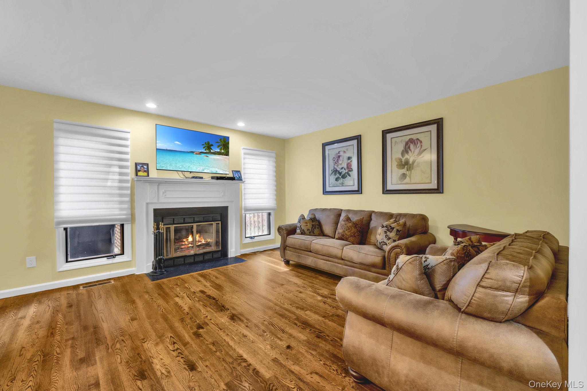 #3 photo, 172 Ridgeview Lane, Yorktown Heights , NY 10598