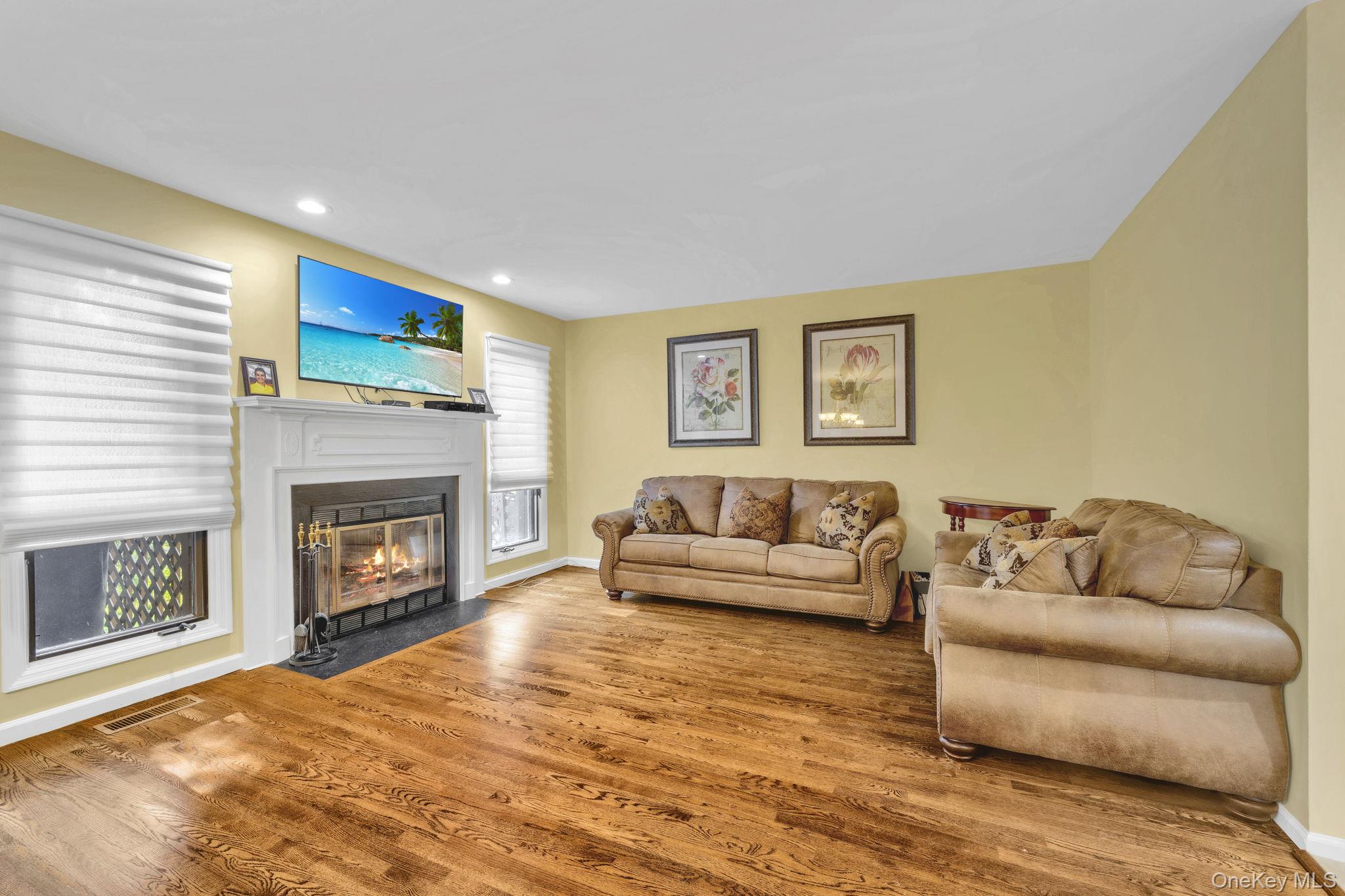 #4 photo, 172 Ridgeview Lane, Yorktown Heights , NY 10598