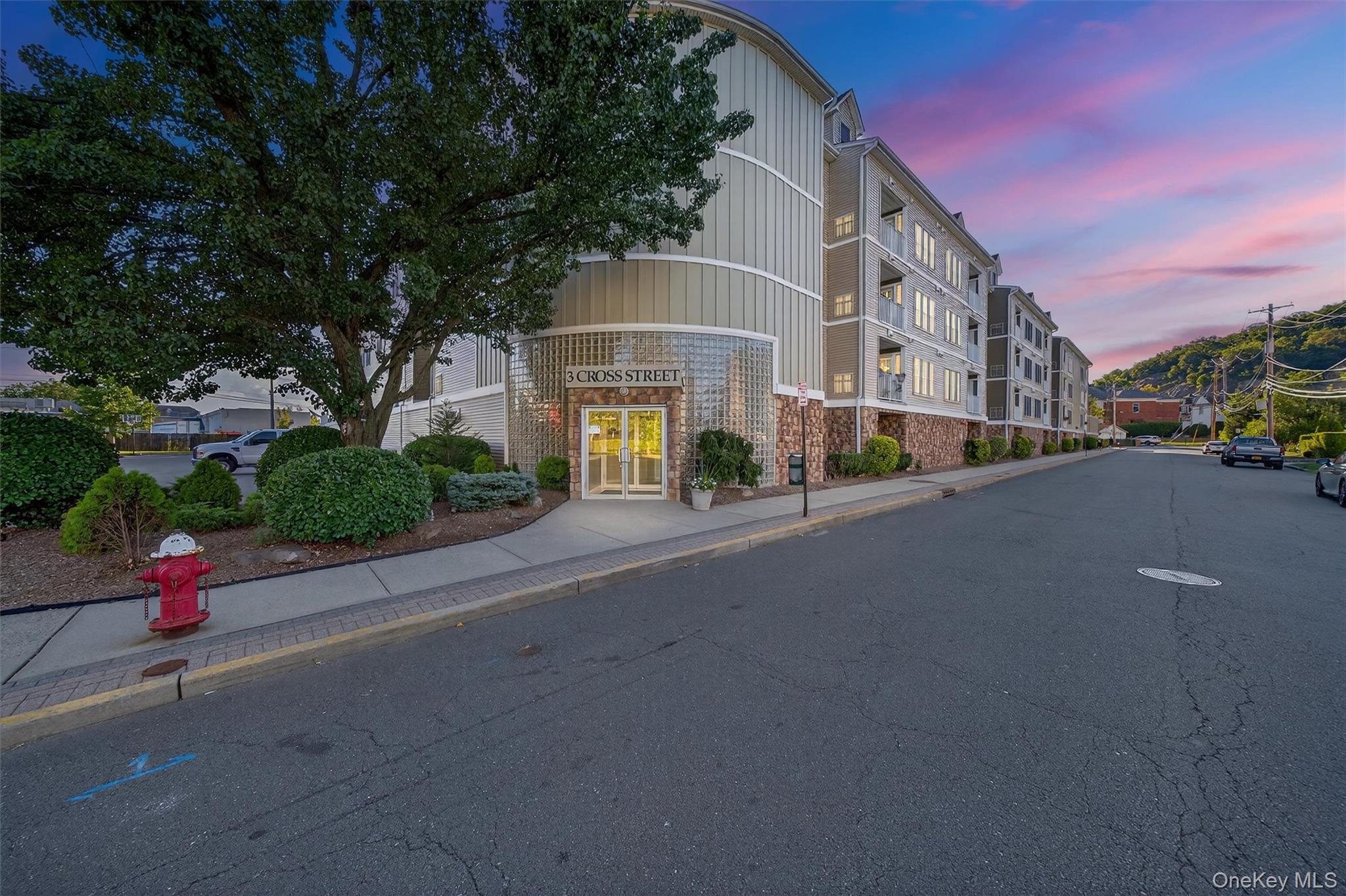 #1 photo, 3 Cross Street, Suffern , NY 10901