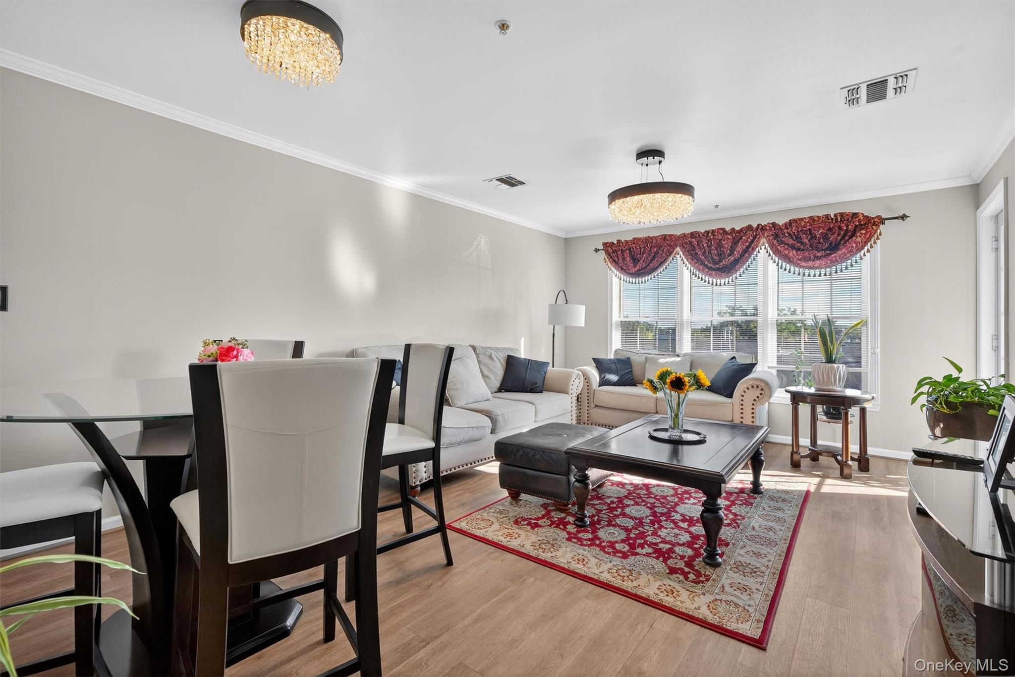 #15 photo, 3 Cross Street, Suffern , NY 10901