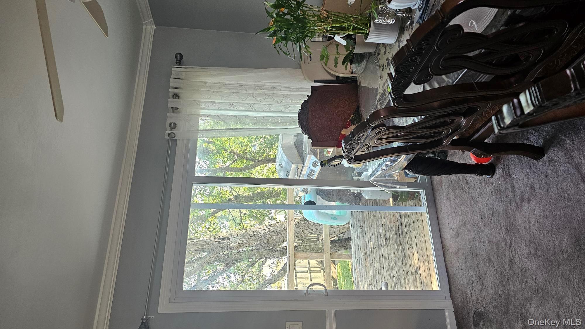 #9 photo, 270 W 4th Street, サフォーク郡 West Islip , NY 11795