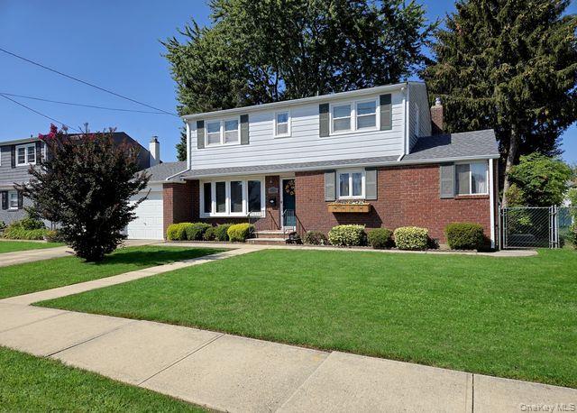 #1 photo, 208 Eastlake Avenue, Massapequa Park , NY 11762
