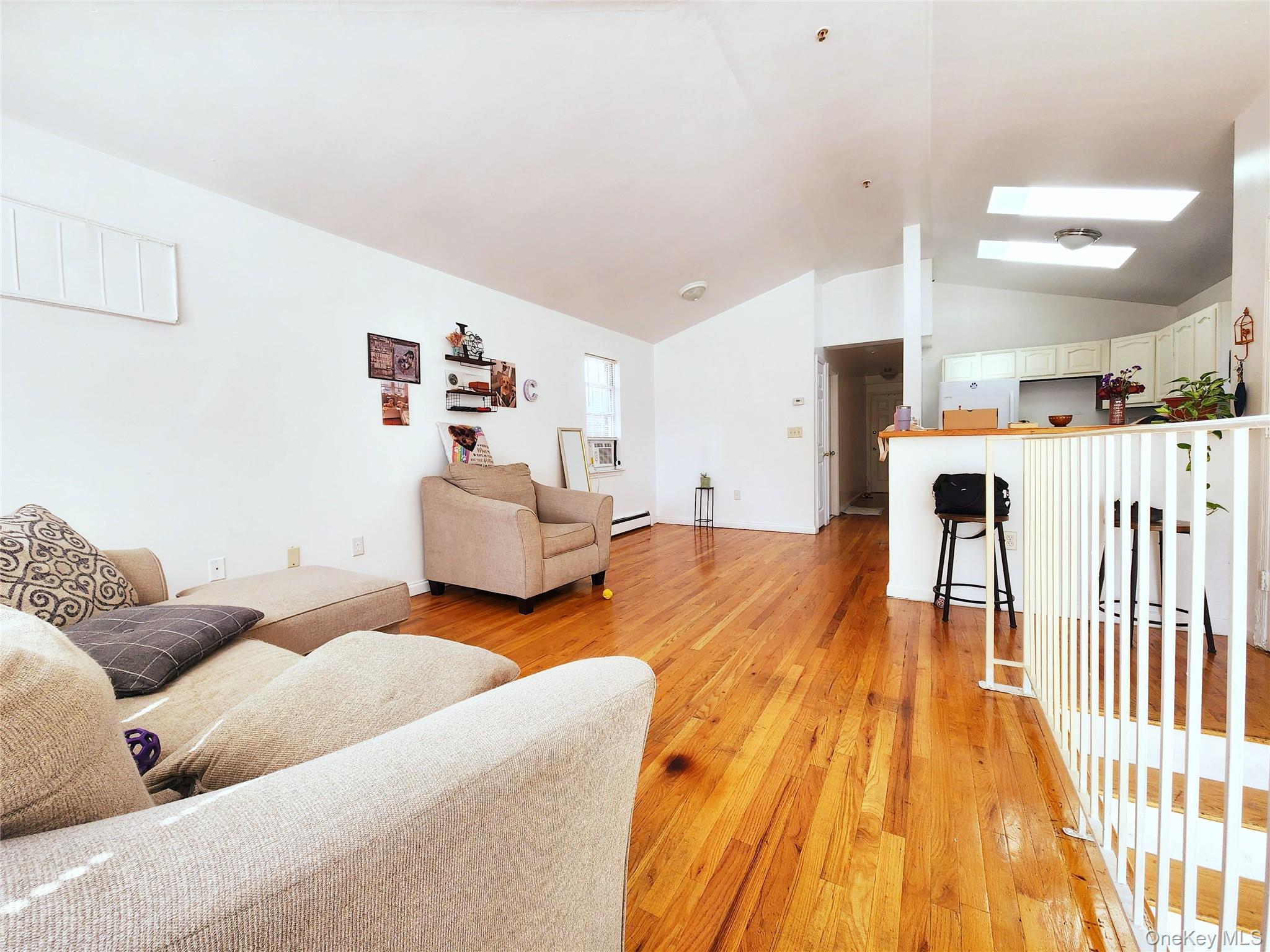 #2 photo, 1506 Jarvis Avenue, ブロンクス区 Bronx , NY 10461