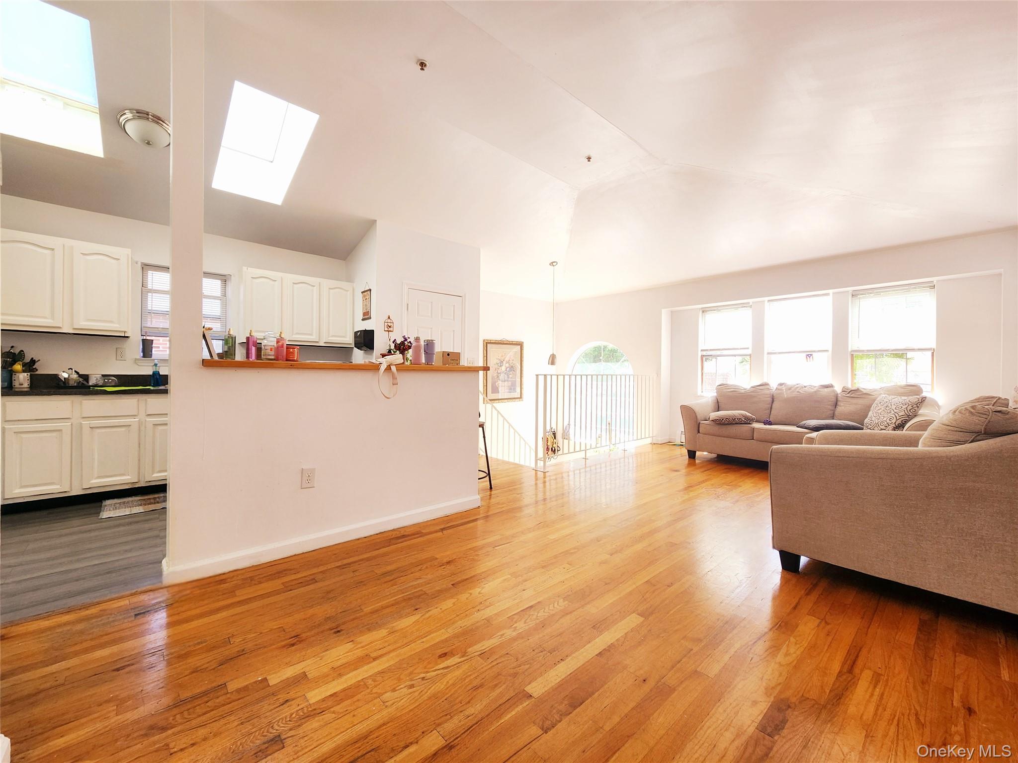 #3 photo, 1506 Jarvis Avenue, ブロンクス区 Bronx , NY 10461