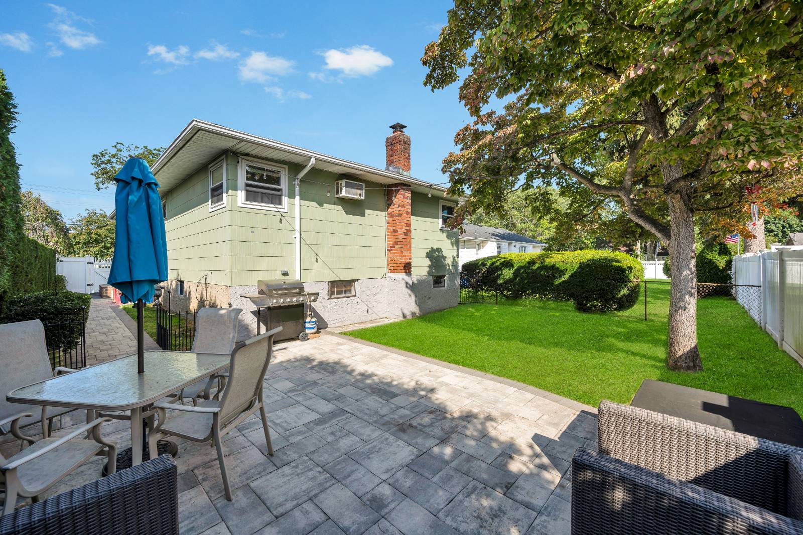 #15 photo, 29 Collins Avenue, サフォーク郡 Deer Park , NY 11729