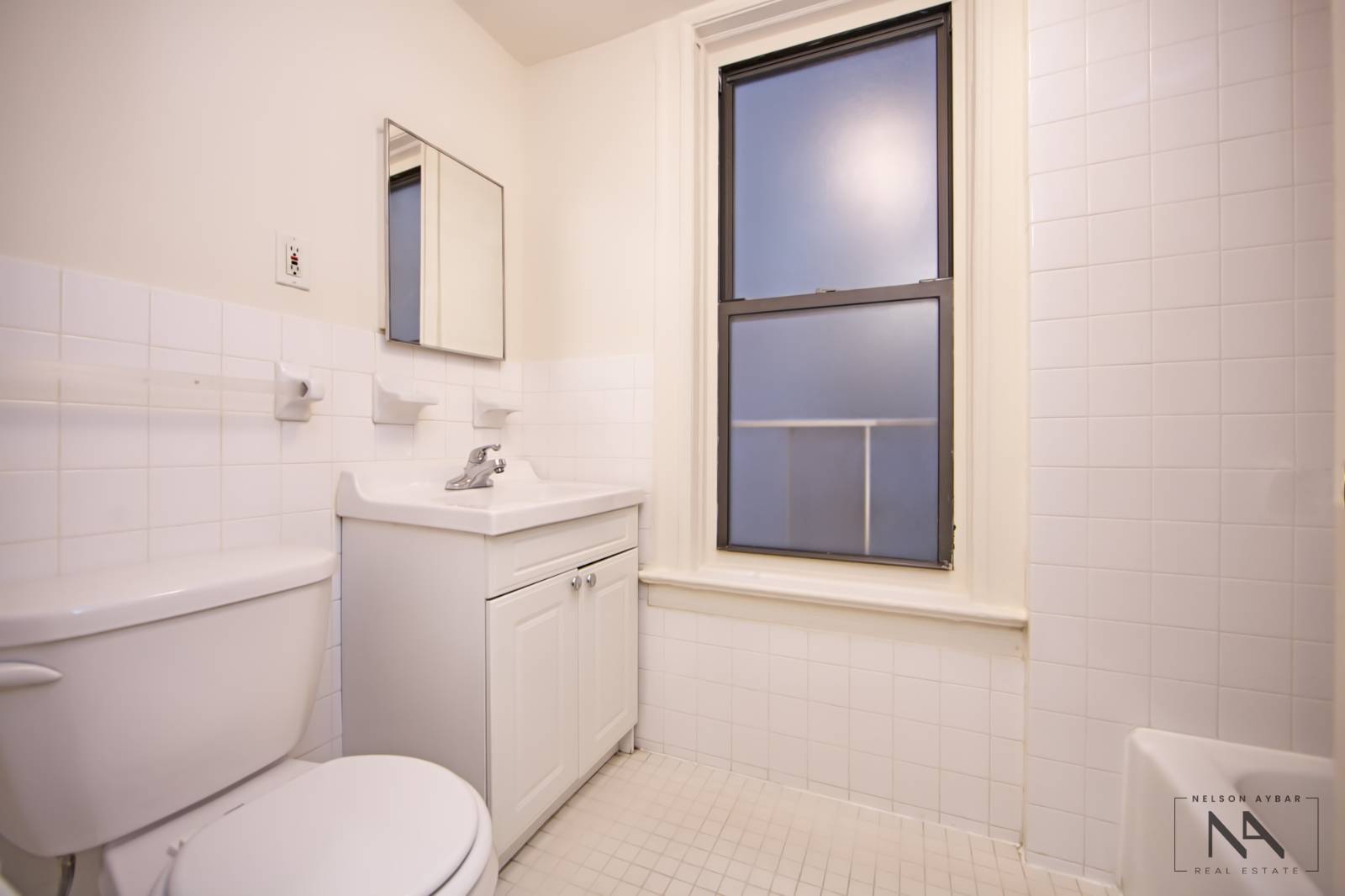 #4 photo, 767 Union Street, 4A, Park Slope , NY 11215