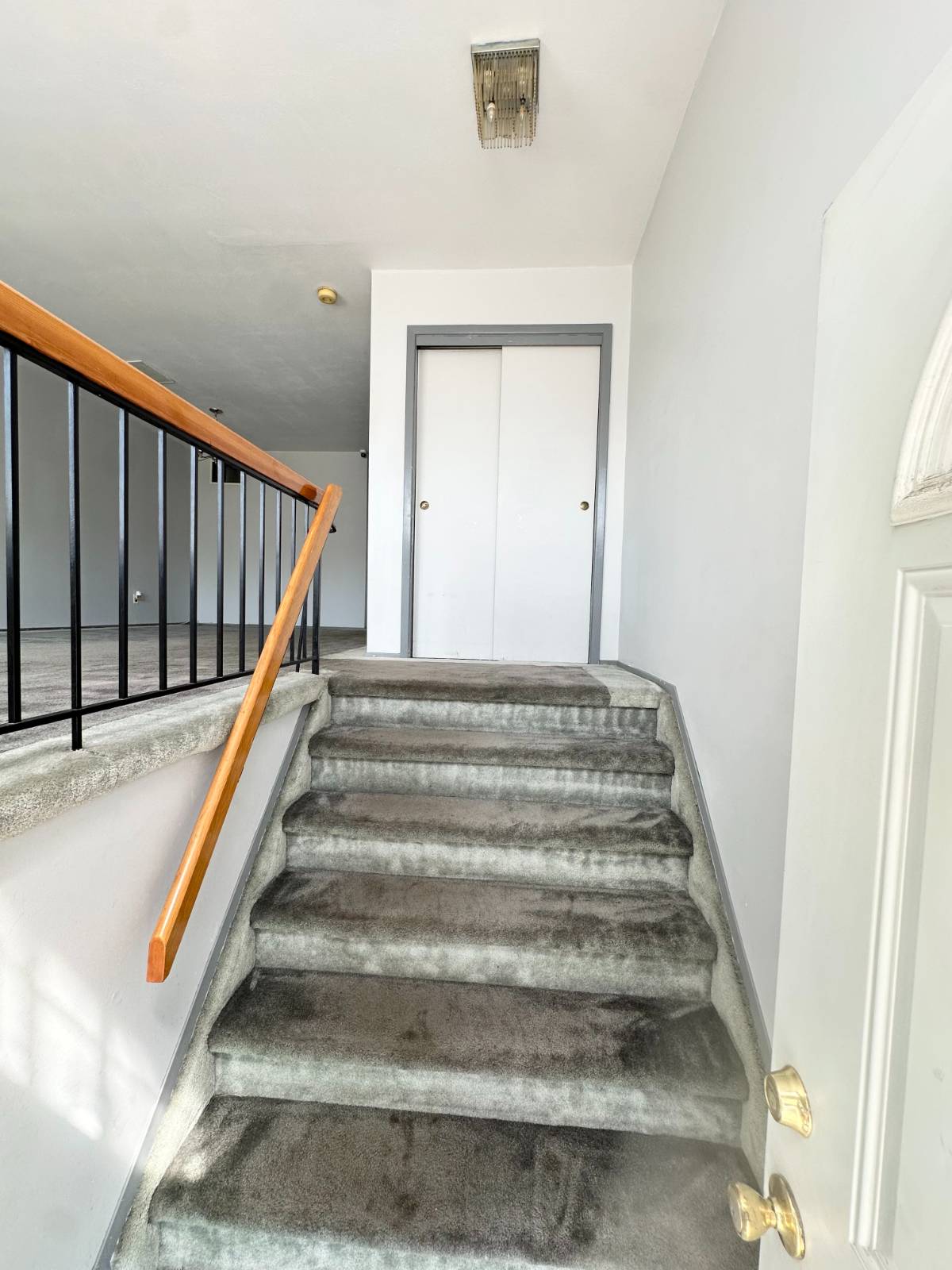 #6 photo, 293  Richmond Hill Rd, Staten Island , NY 10314