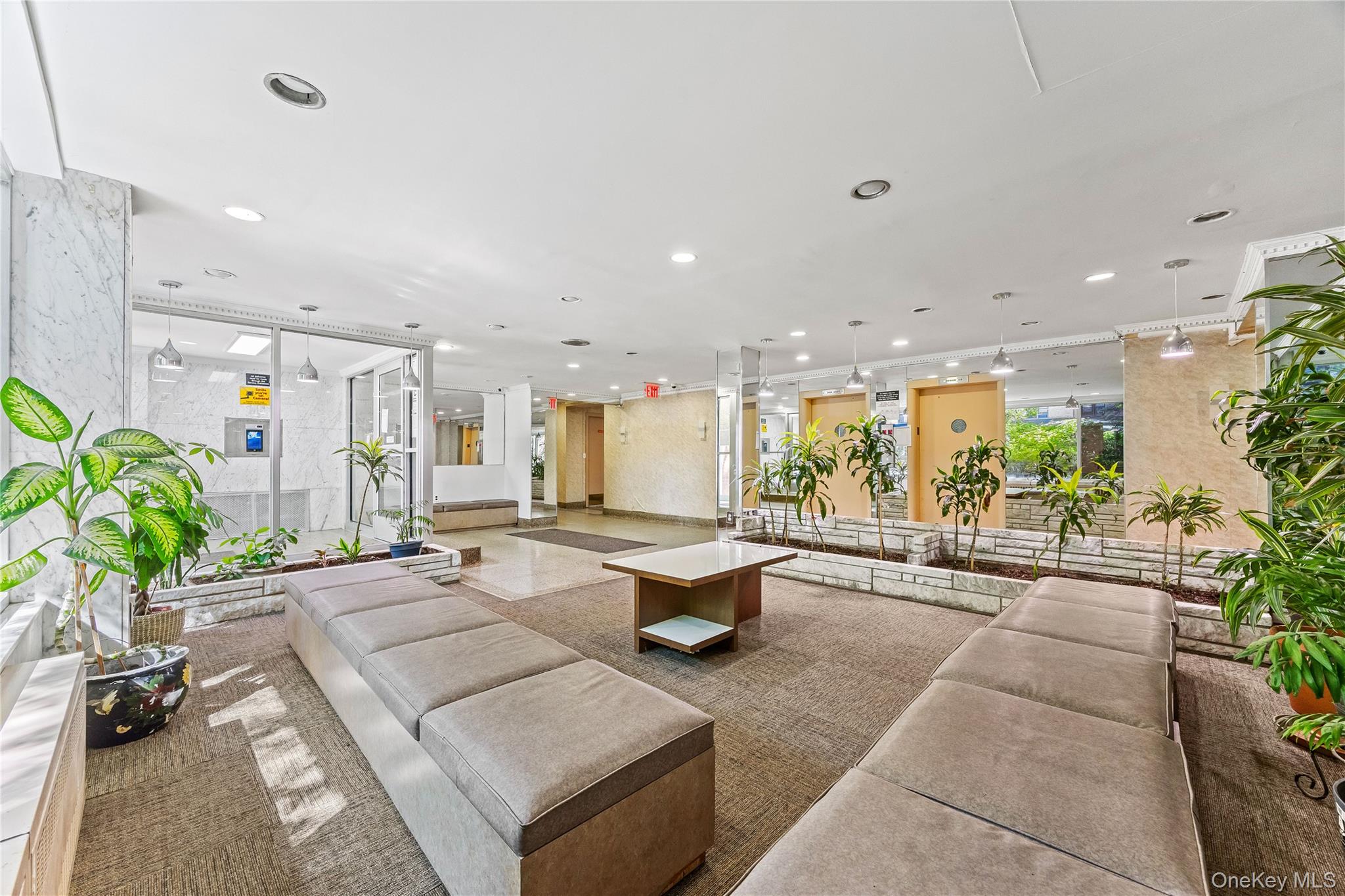 #12 photo, 150-15 79th Avenue, クイーンズ区 Kew Garden Hills , NY 11367