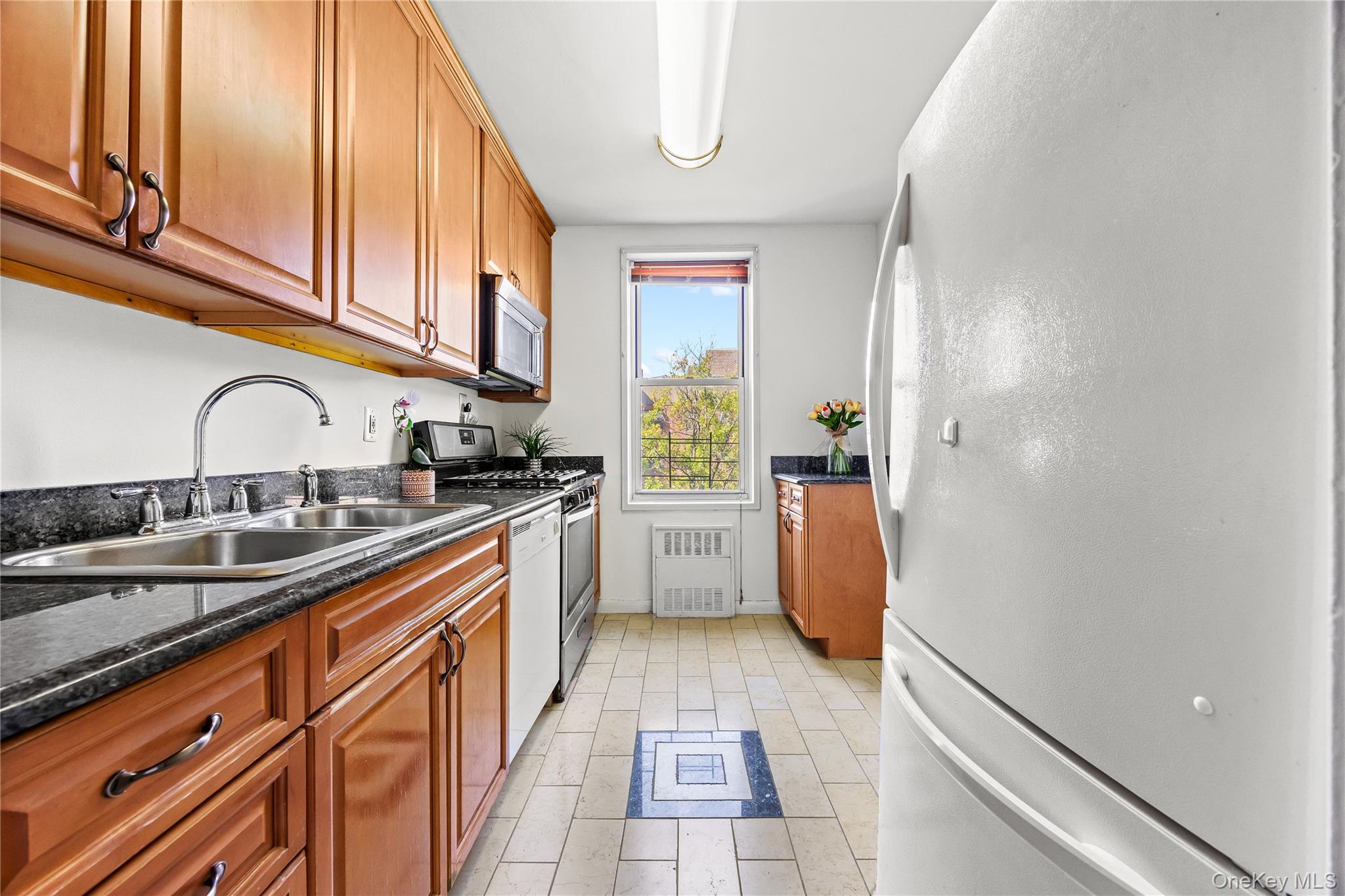 #8 photo, 150-15 79th Avenue, クイーンズ区 Kew Garden Hills , NY 11367