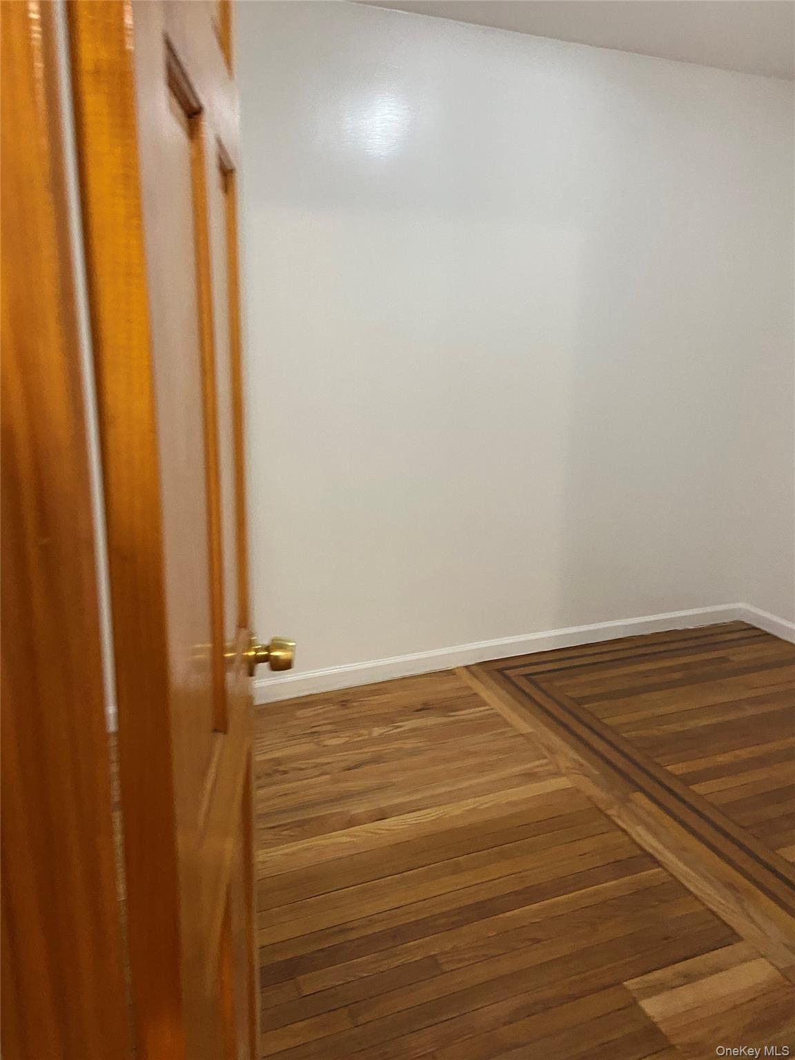 #2 photo, 13639 41st Avenue, クイーンズ区 Flushing , NY 11355