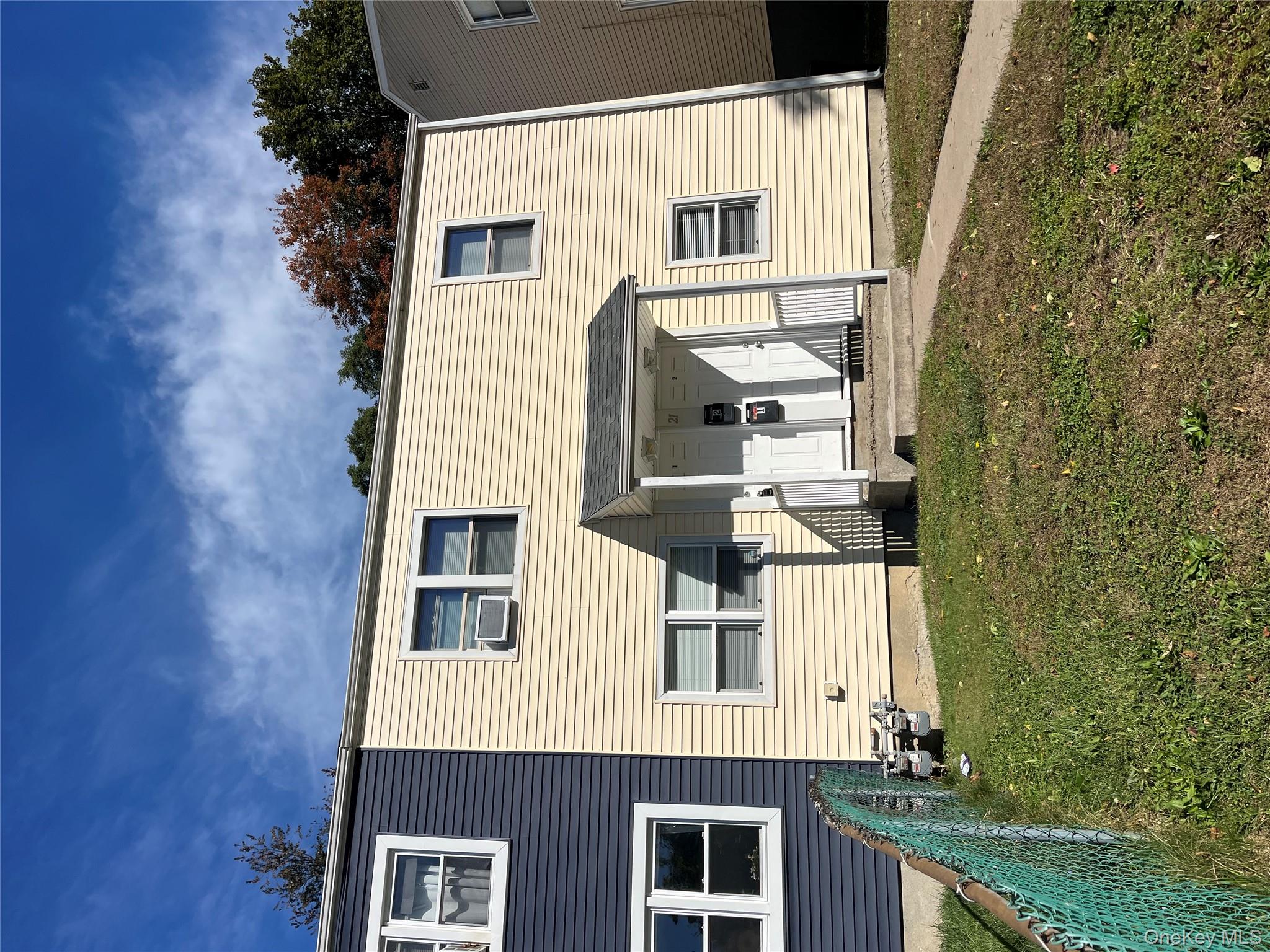 #13 photo, 21 Vernon Terrace, Poughkeepsie , NY 12601