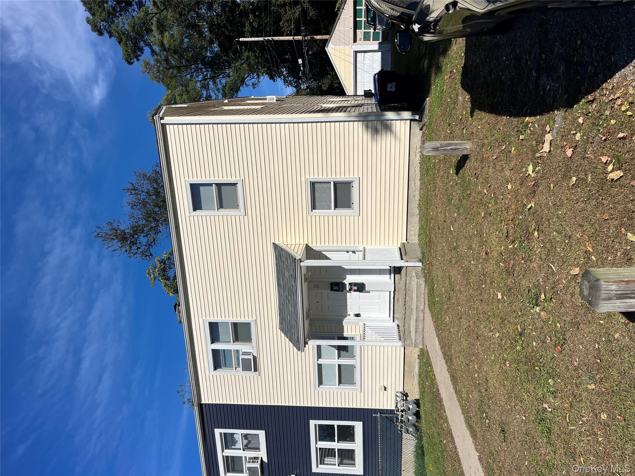 #14 photo, 21 Vernon Terrace, Poughkeepsie , NY 12601