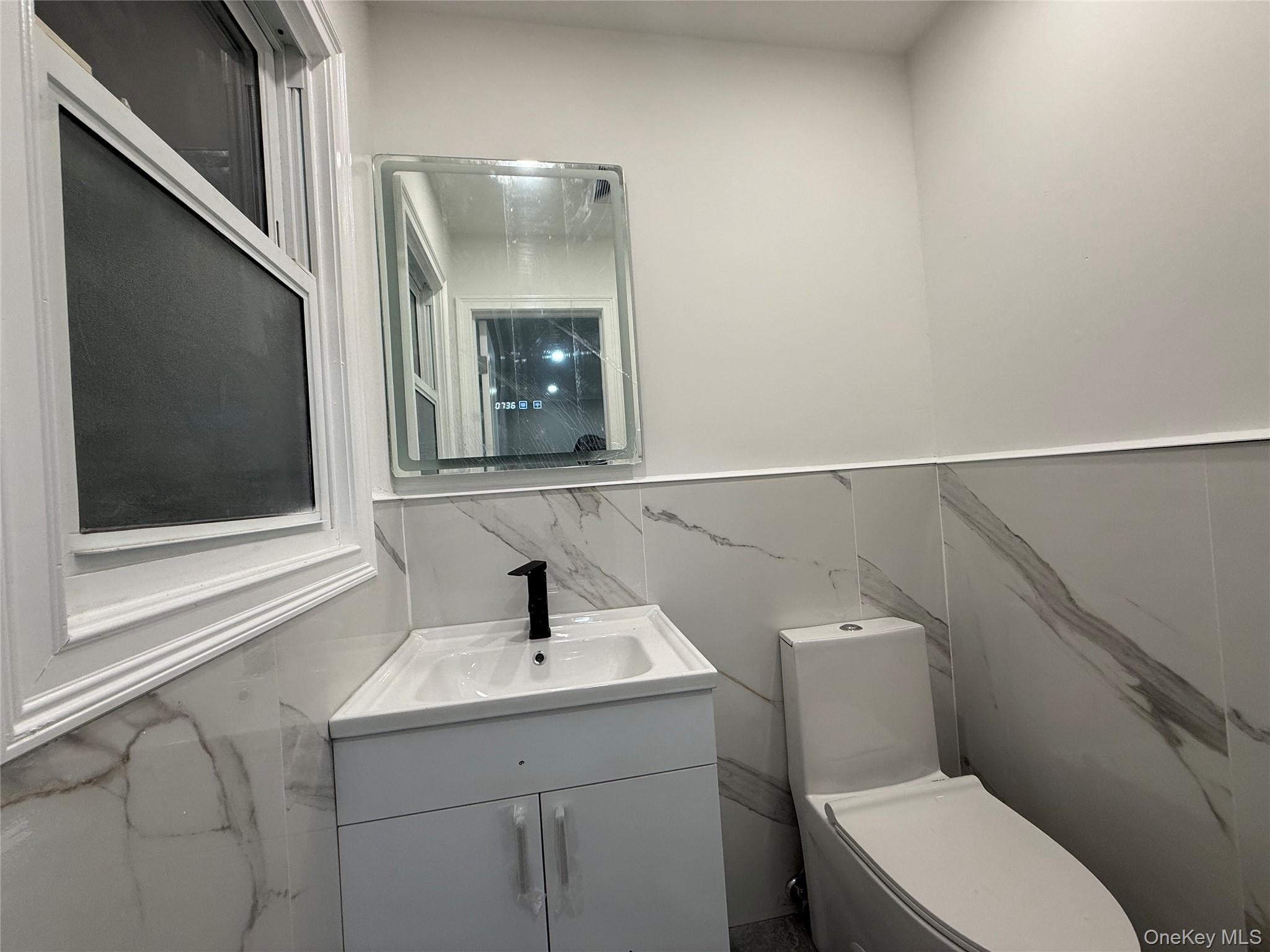 #12 photo, 14731 229th Street, クイーンズ区 Springfield Gardens , NY 11413