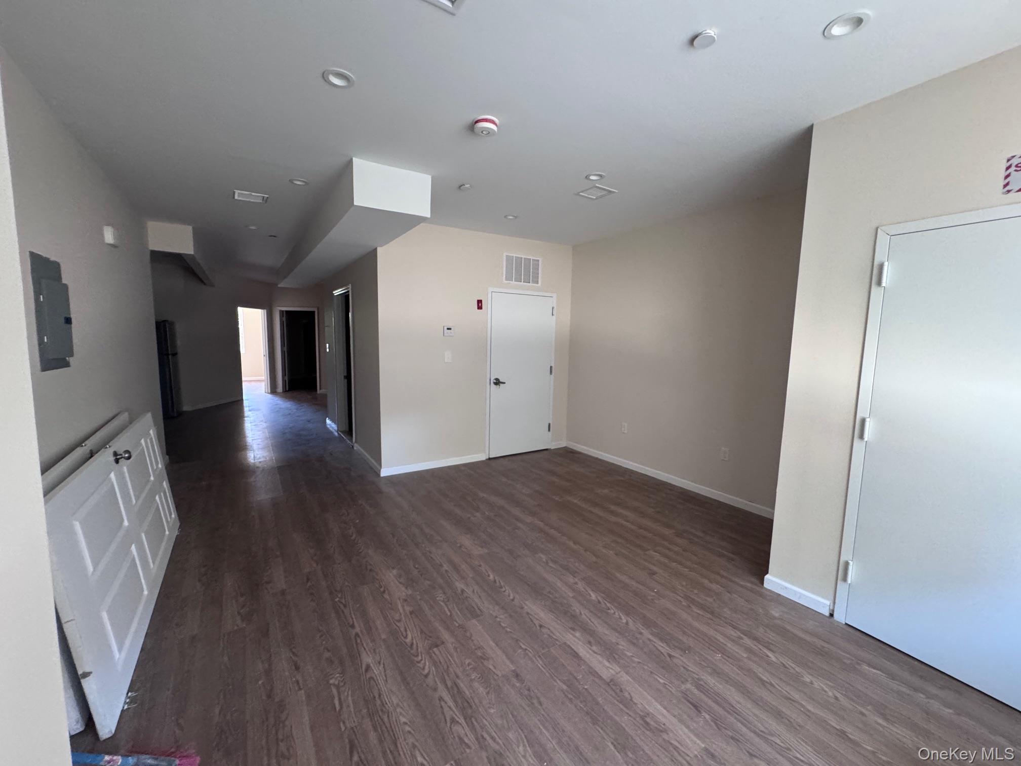 #2 photo, 1132 McBride Street, クイーンズ区 Far Rockaway , NY 11691